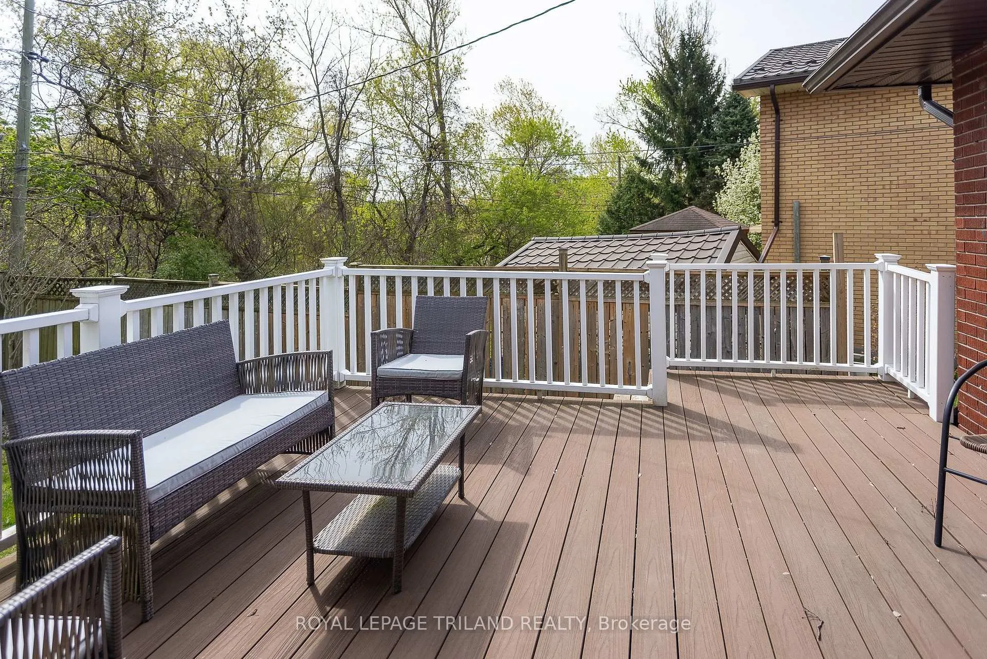 Photo 36 of 74 Eldorado Avenue, London, East O — HOMEH