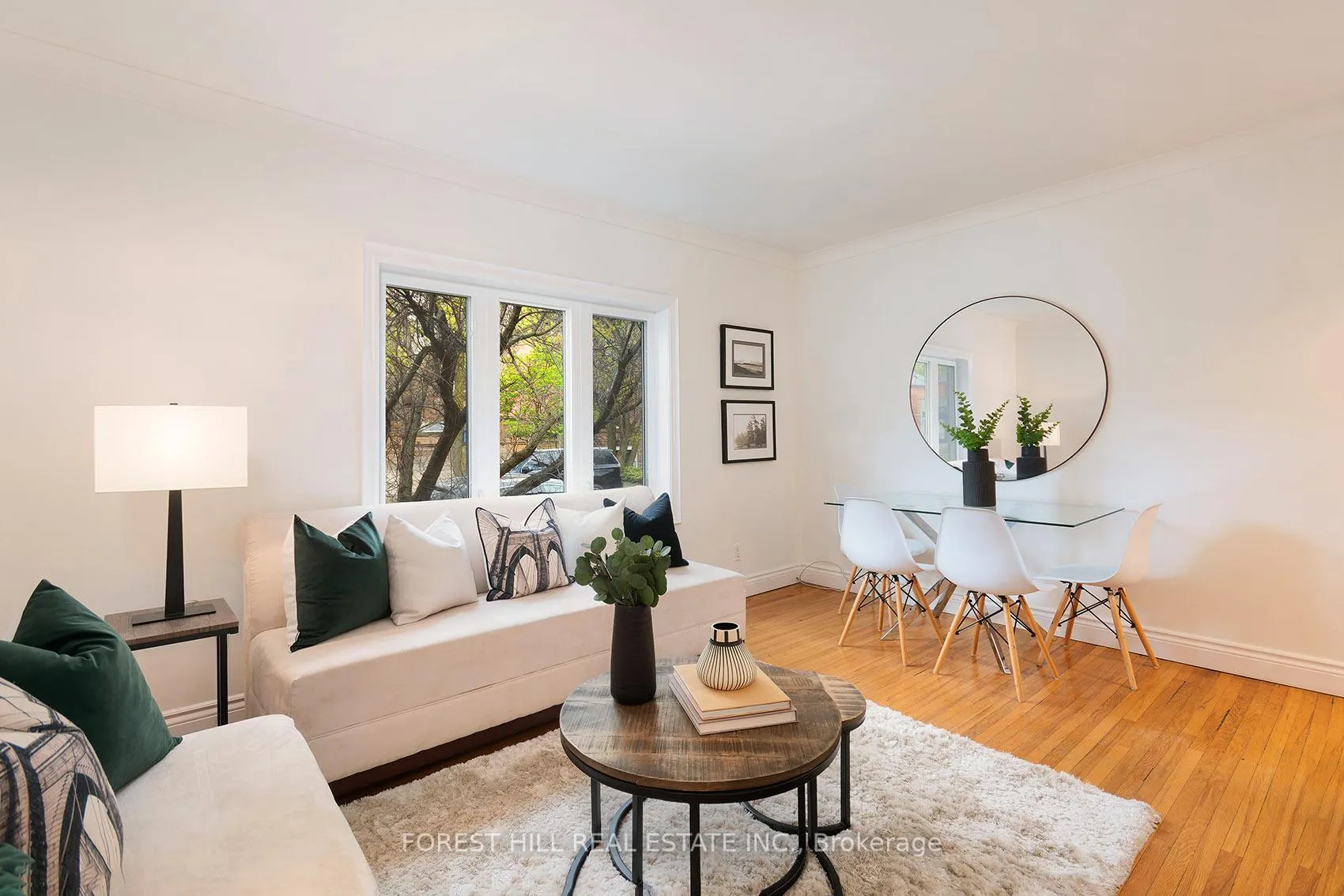 Photo 10 of 7 Cleveland Street, Toronto, Mount Pleasant East — HOMEH