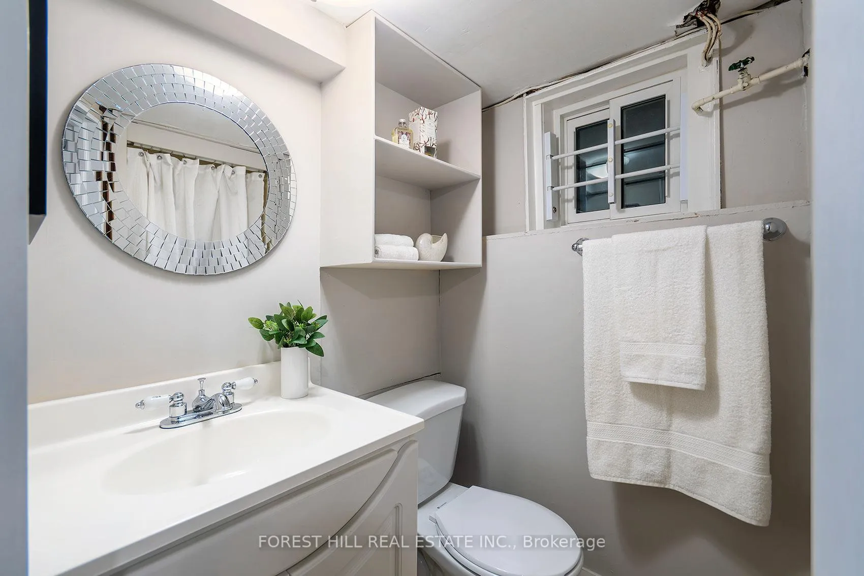Photo 32 of 7 Cleveland Street, Toronto, Mount Pleasant East — HOMEH