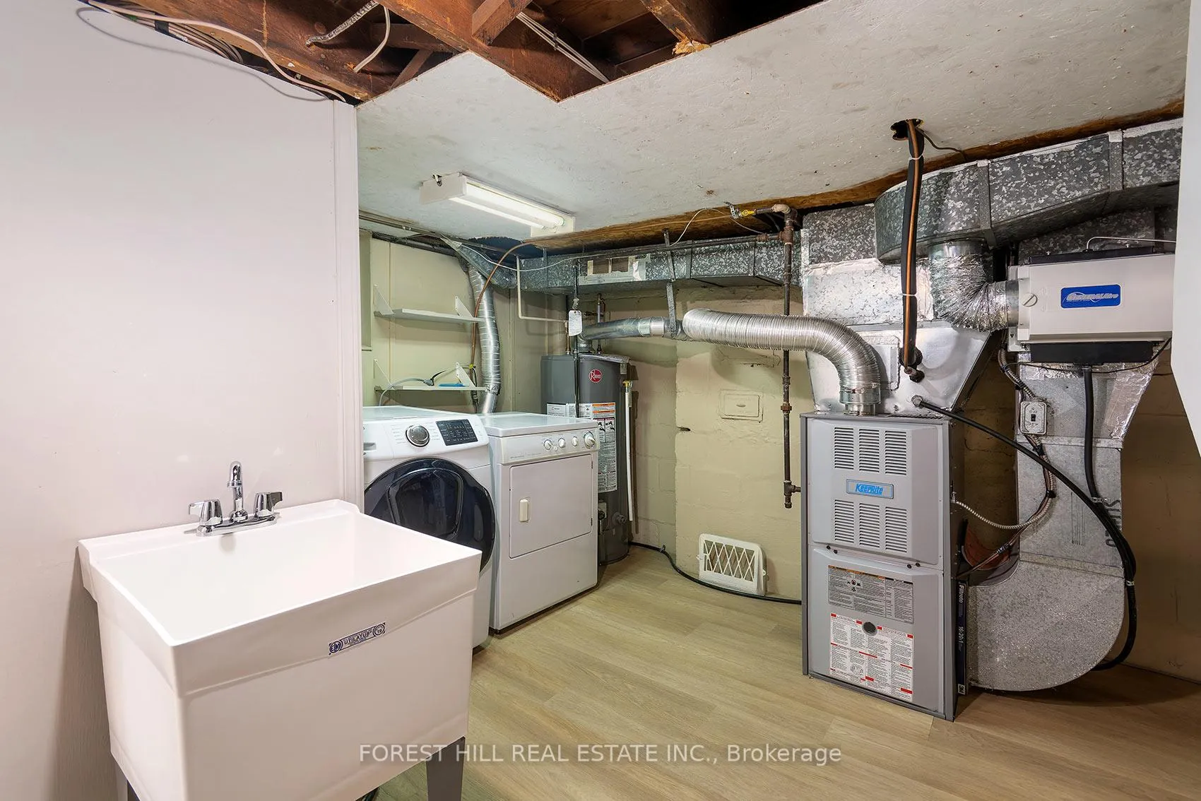 Photo 34 of 7 Cleveland Street, Toronto, Mount Pleasant East — HOMEH