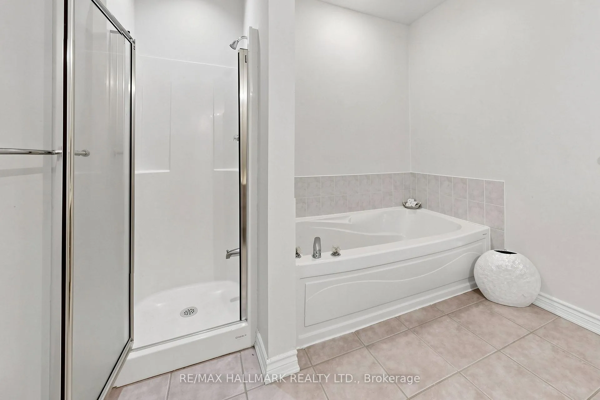 Photo 20 of Unit 68, 13 Christina Falls Way, Markham, Greensborough — HOMEH