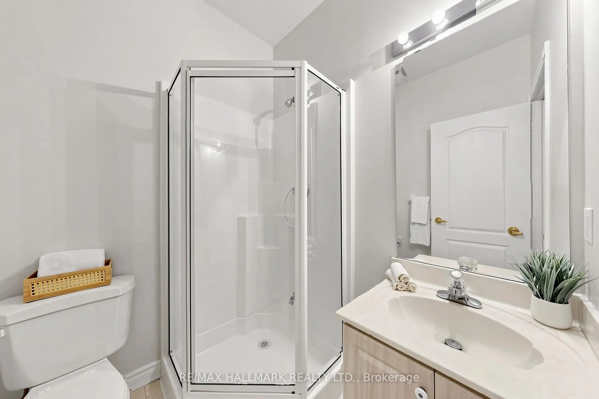 Photo 23 of Unit 68, 13 Christina Falls Way, Markham, Greensborough — HOMEH