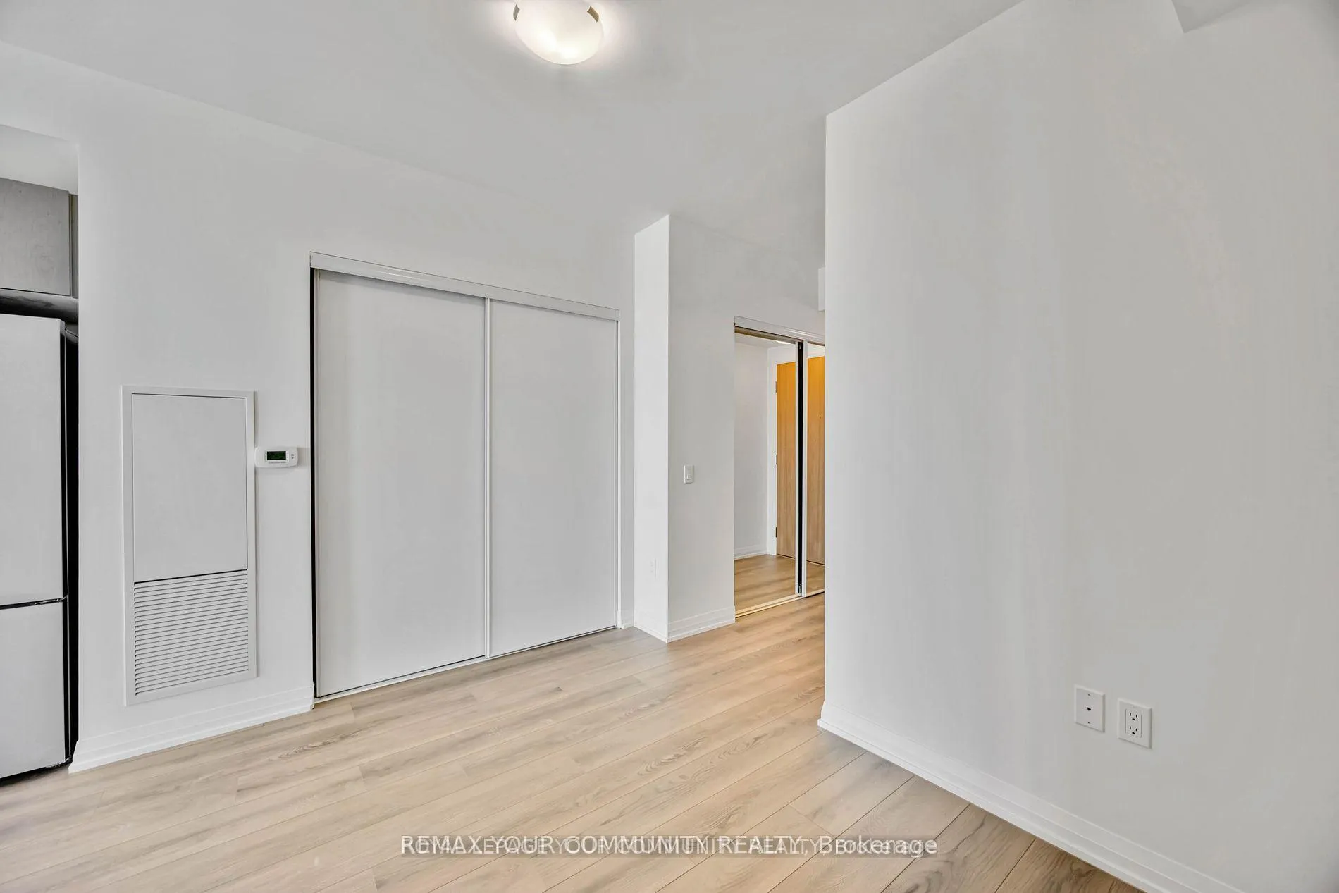 Photo 8 of Unit 429, 8960 Jane Street, Vaughan, Vellore Village — HOMEH