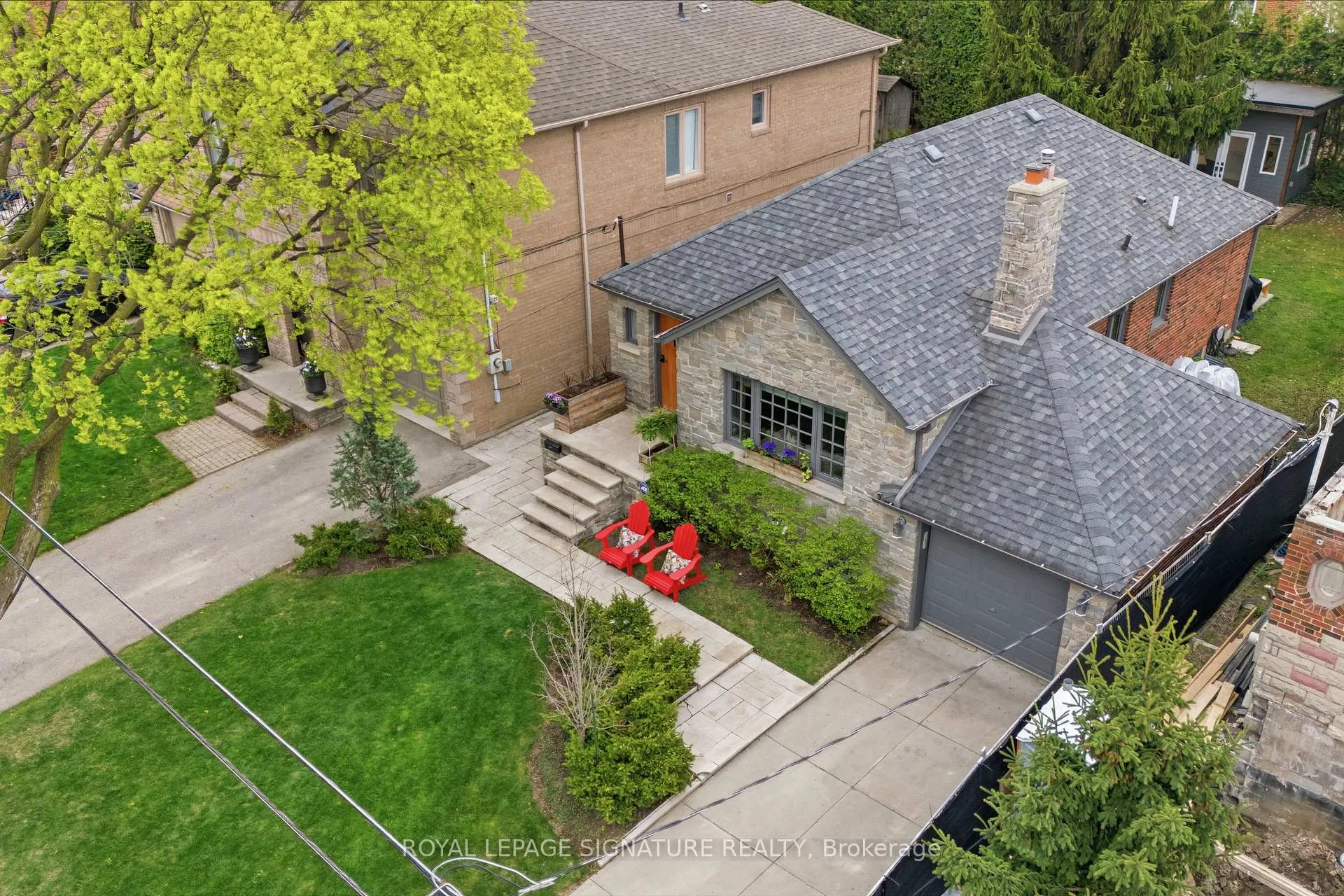 Photo 39 of 31 Burncrest Drive, Toronto, Bedford Park-Nortown — HOMEH