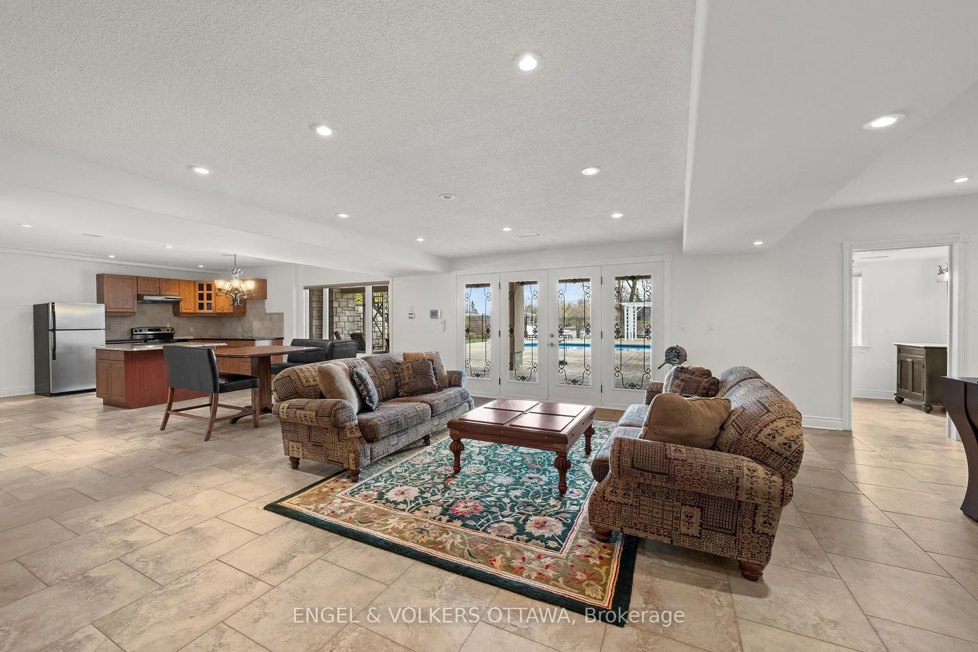 Photo 29 of 25 Winding Way, Ottawa, Barrhaven East — HOMEH