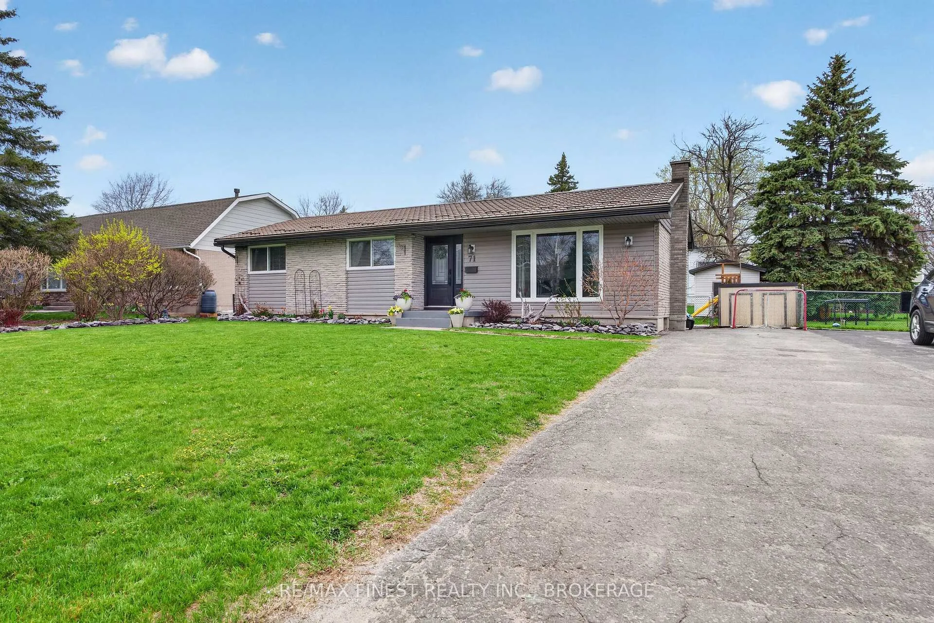 Photo 4 of 71 Littlefield Road, Loyalist, Amherstview — HOMEH