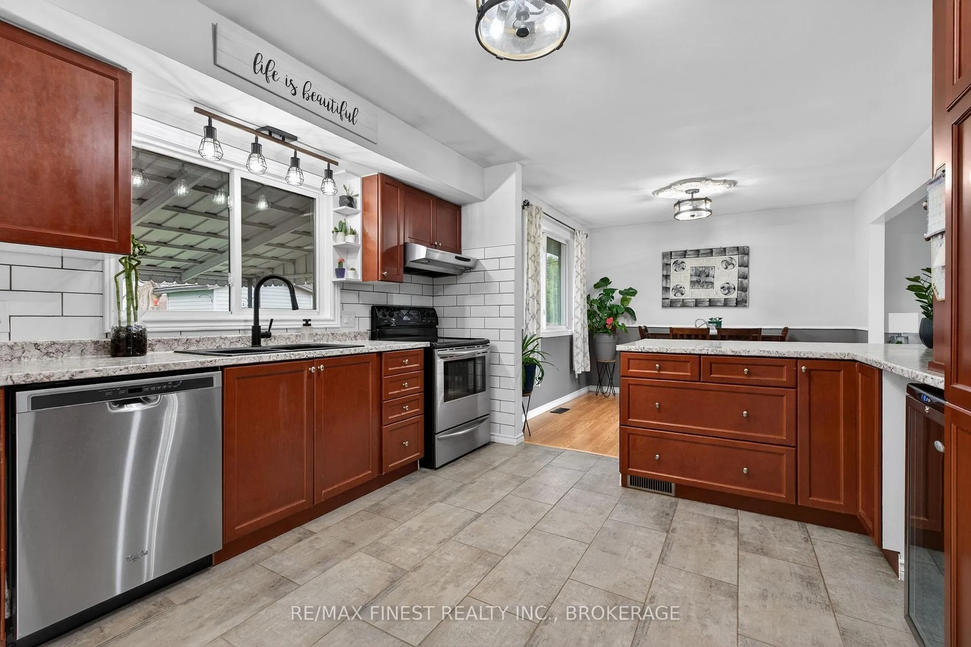Photo 16 of 71 Littlefield Road, Loyalist, Amherstview — HOMEH