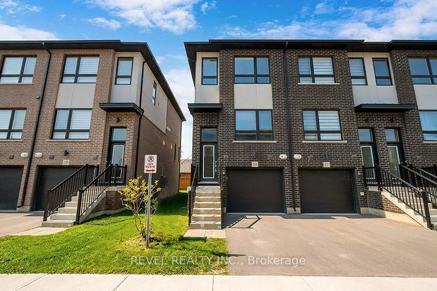 Front of Unit 28, 720 Grey Street