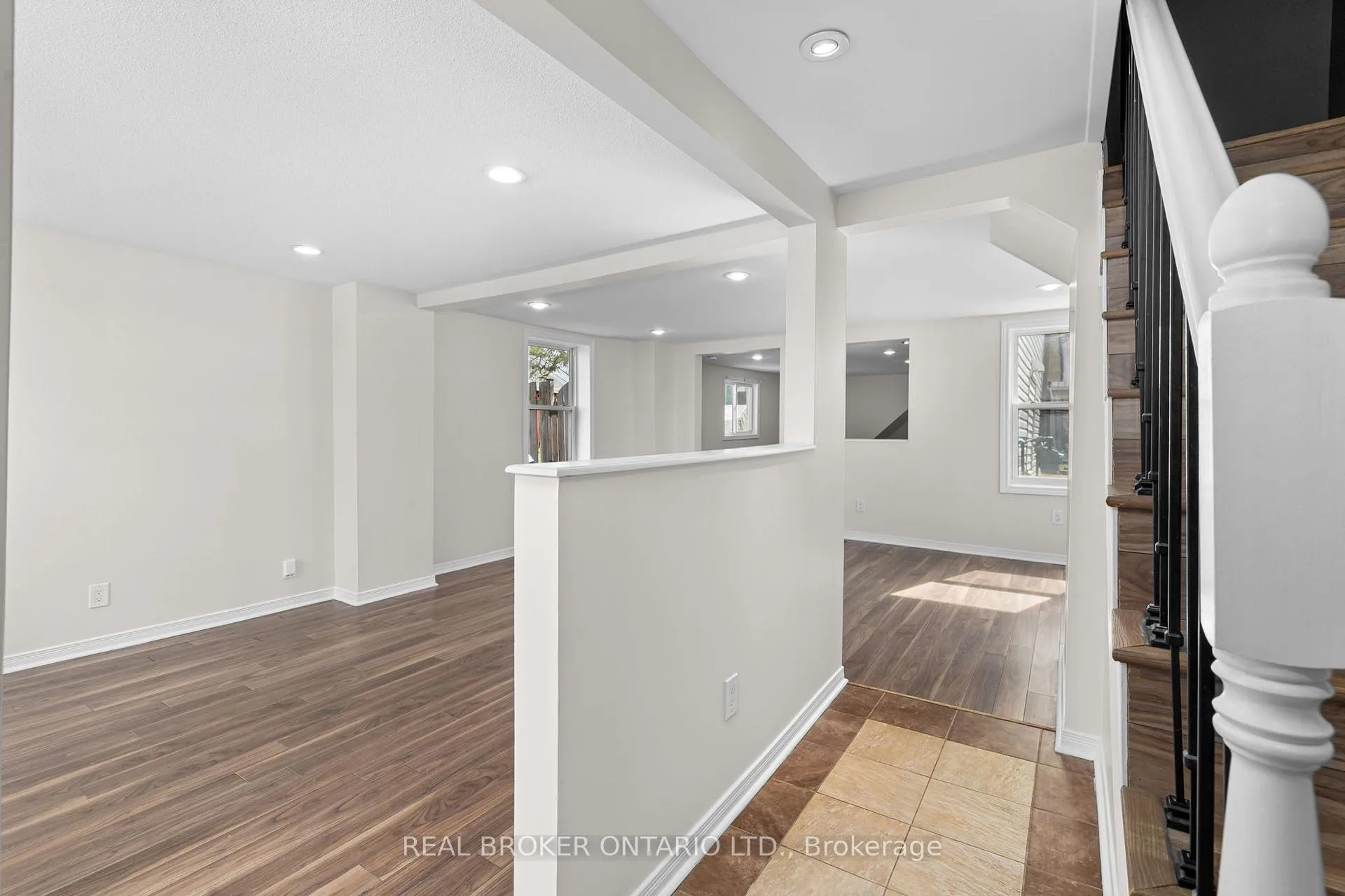 Photo 5 of 233 Bell Street, Arnprior — HOMEH