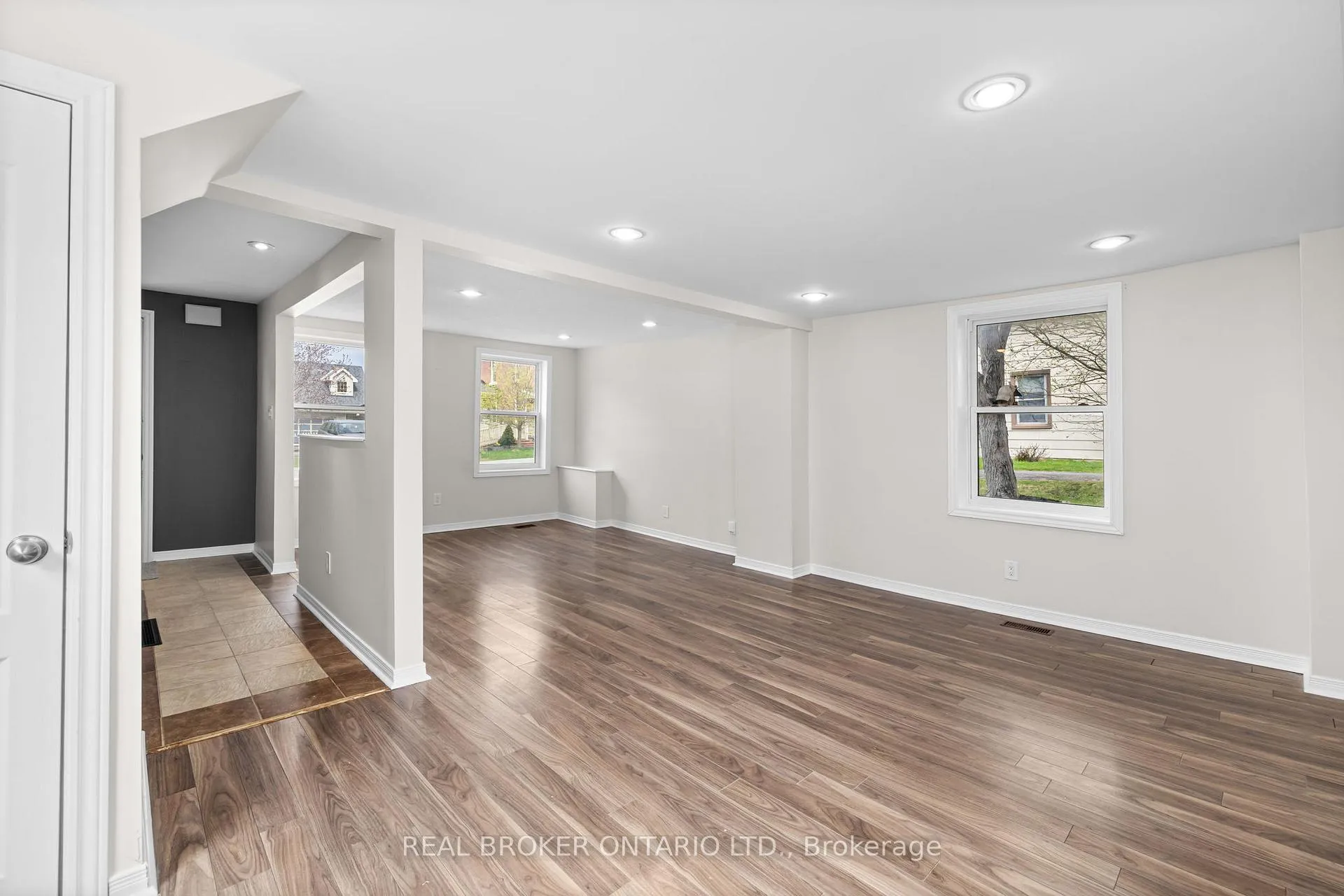 Photo 14 of 233 Bell Street, Arnprior — HOMEH