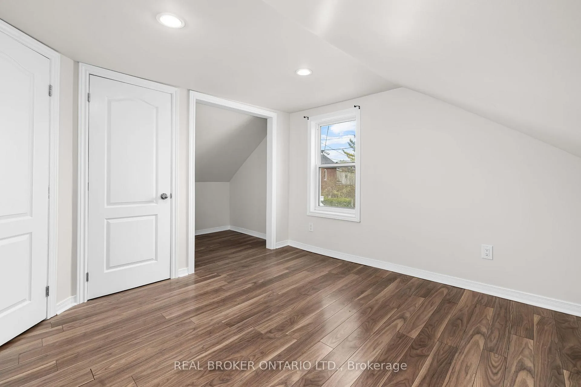 Photo 37 of 233 Bell Street, Arnprior — HOMEH