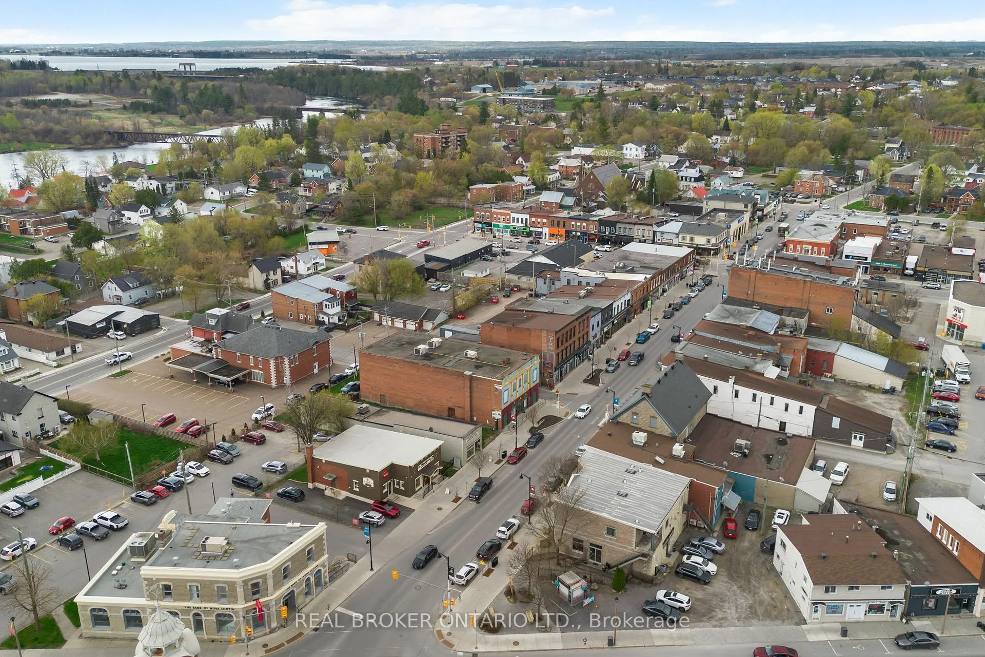 Photo 46 of 233 Bell Street, Arnprior — HOMEH