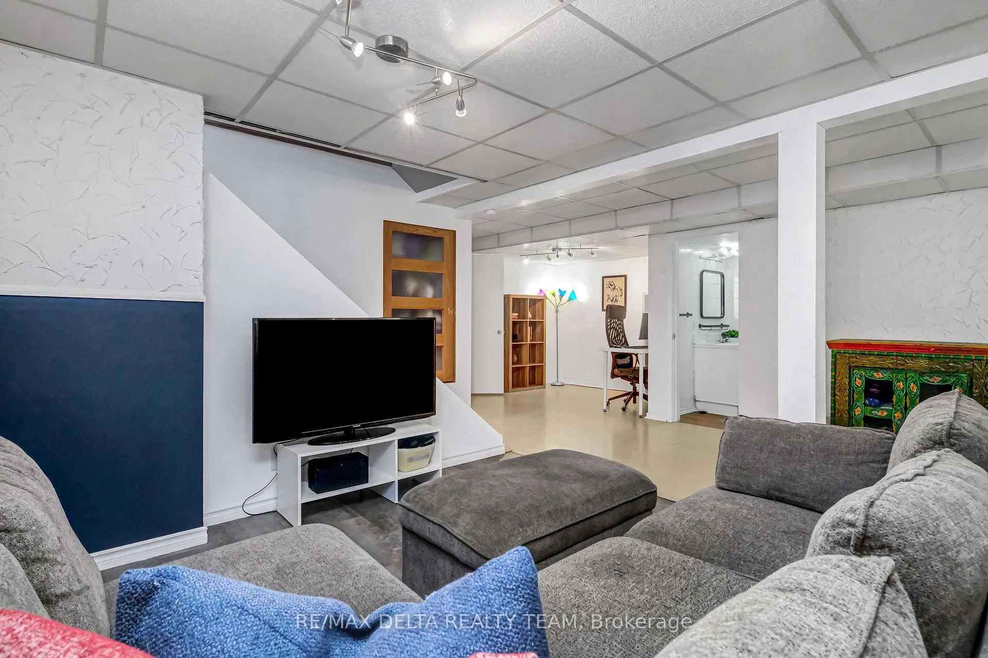 Photo 27 of 2210 Bickerton Avenue, Ottawa, Beacon Hill North — HOMEH