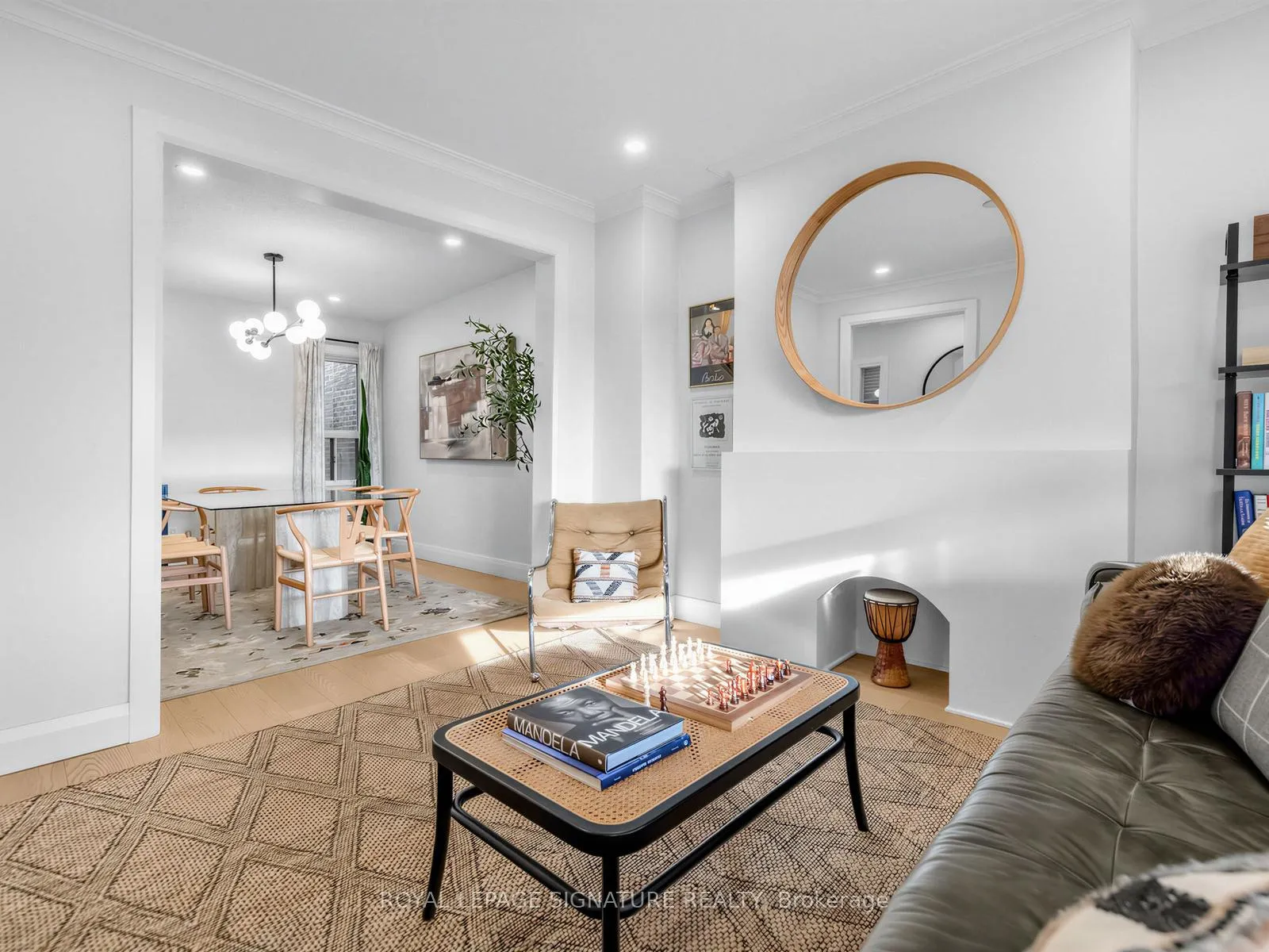 Photo 5 of 181 Gilbert Avenue, Toronto, Caledonia-Fairbank — HOMEH