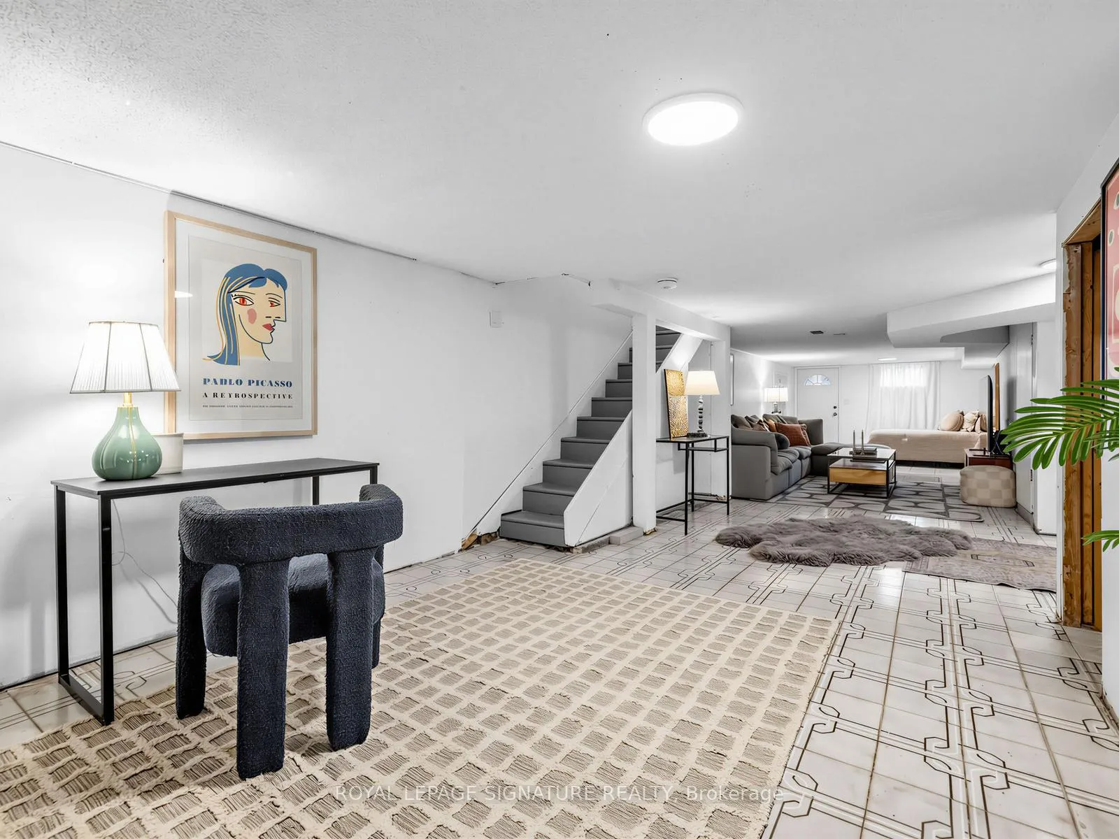 Photo 20 of 181 Gilbert Avenue, Toronto, Caledonia-Fairbank — HOMEH