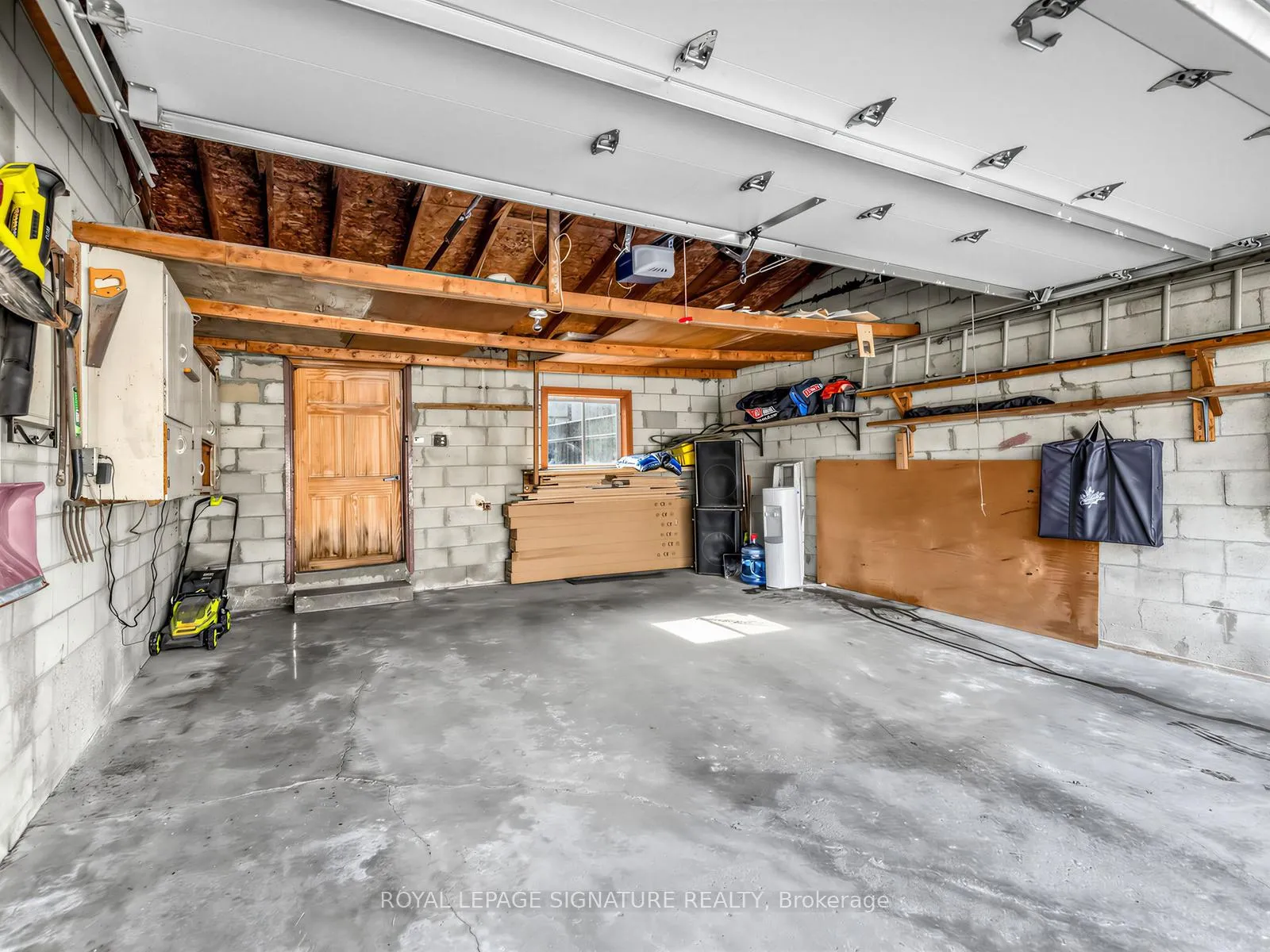 Photo 26 of 181 Gilbert Avenue, Toronto, Caledonia-Fairbank — HOMEH