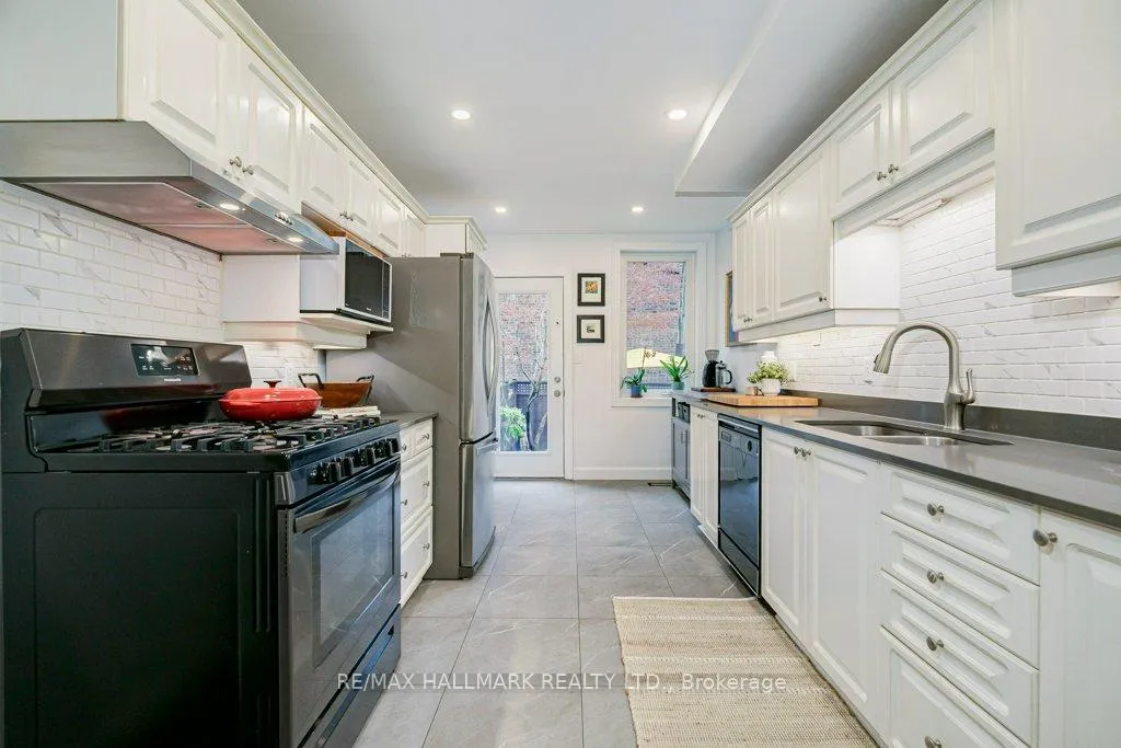 Photo 8 of 119 Coady Avenue, Toronto, South Riverdale — HOMEH