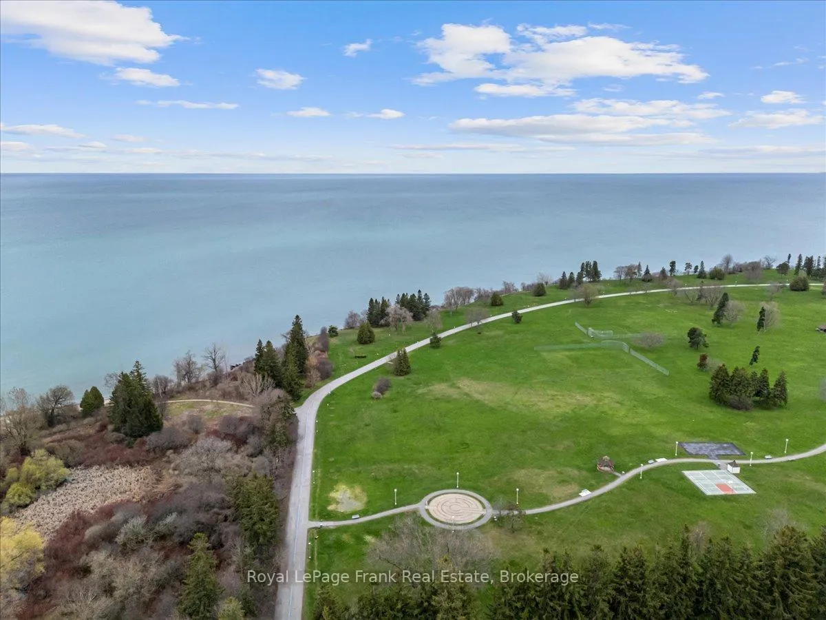 Photo 39 of 67 Scadding Avenue, Whitby, Port Whitby — HOMEH