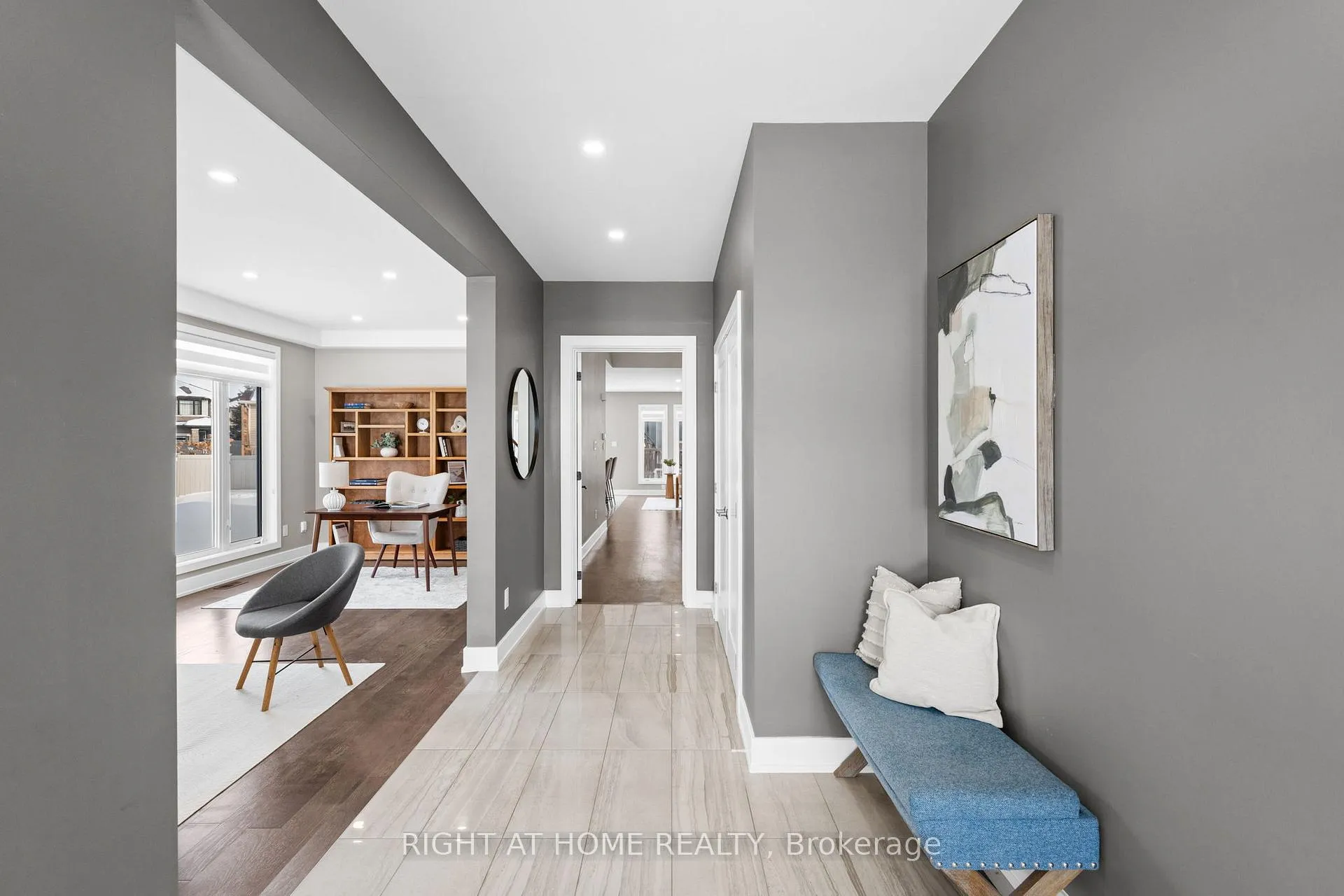 Photo 3 of 424 Golden Springs Drive, Ottawa, Riverside South/Gloucester Glen — HOMEH