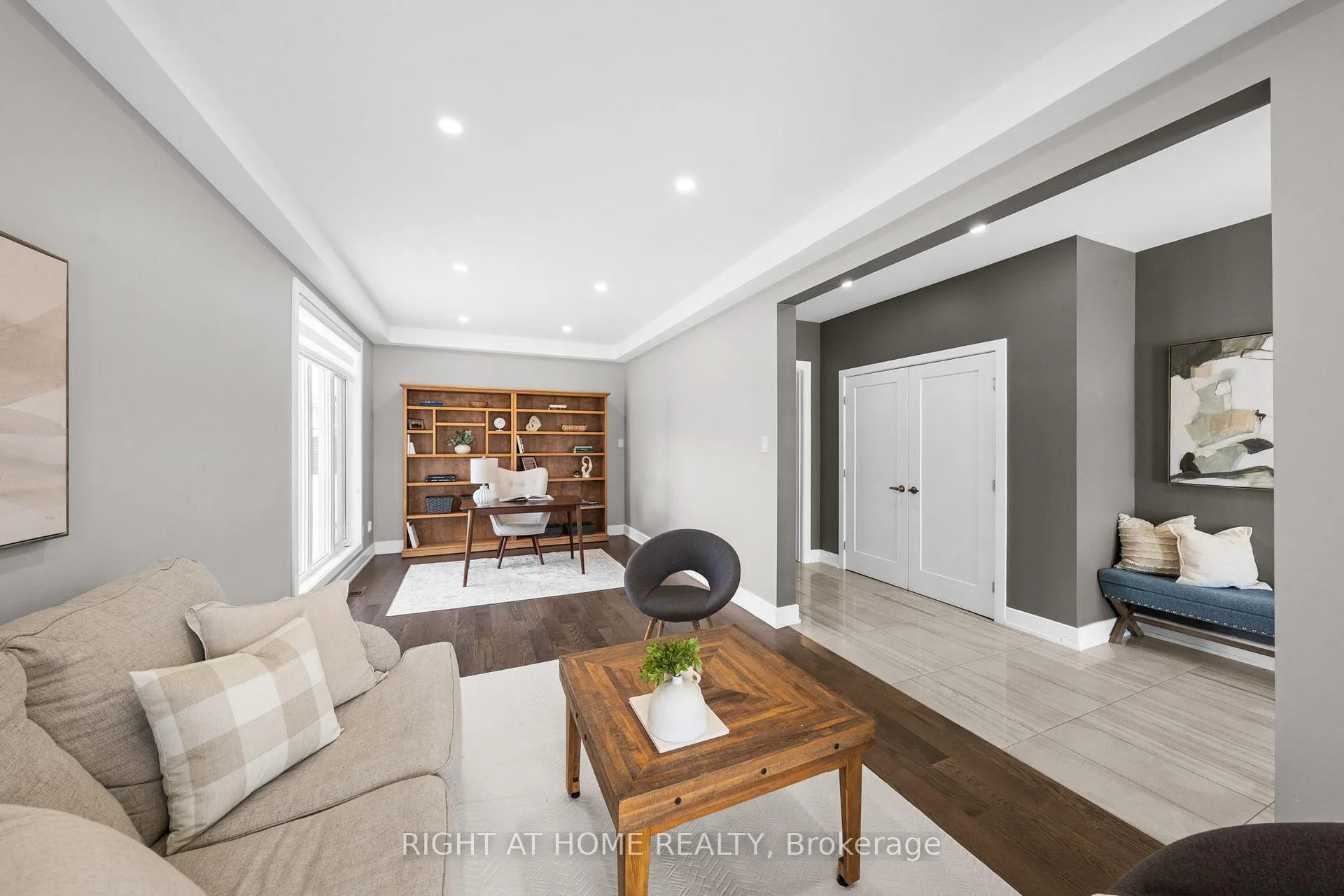 Photo 5 of 424 Golden Springs Drive, Ottawa, Riverside South/Gloucester Glen — HOMEH