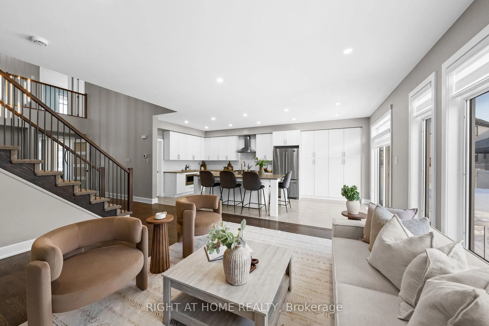 Photo 17 of 424 Golden Springs Drive, Ottawa, Riverside South/Gloucester Glen — HOMEH