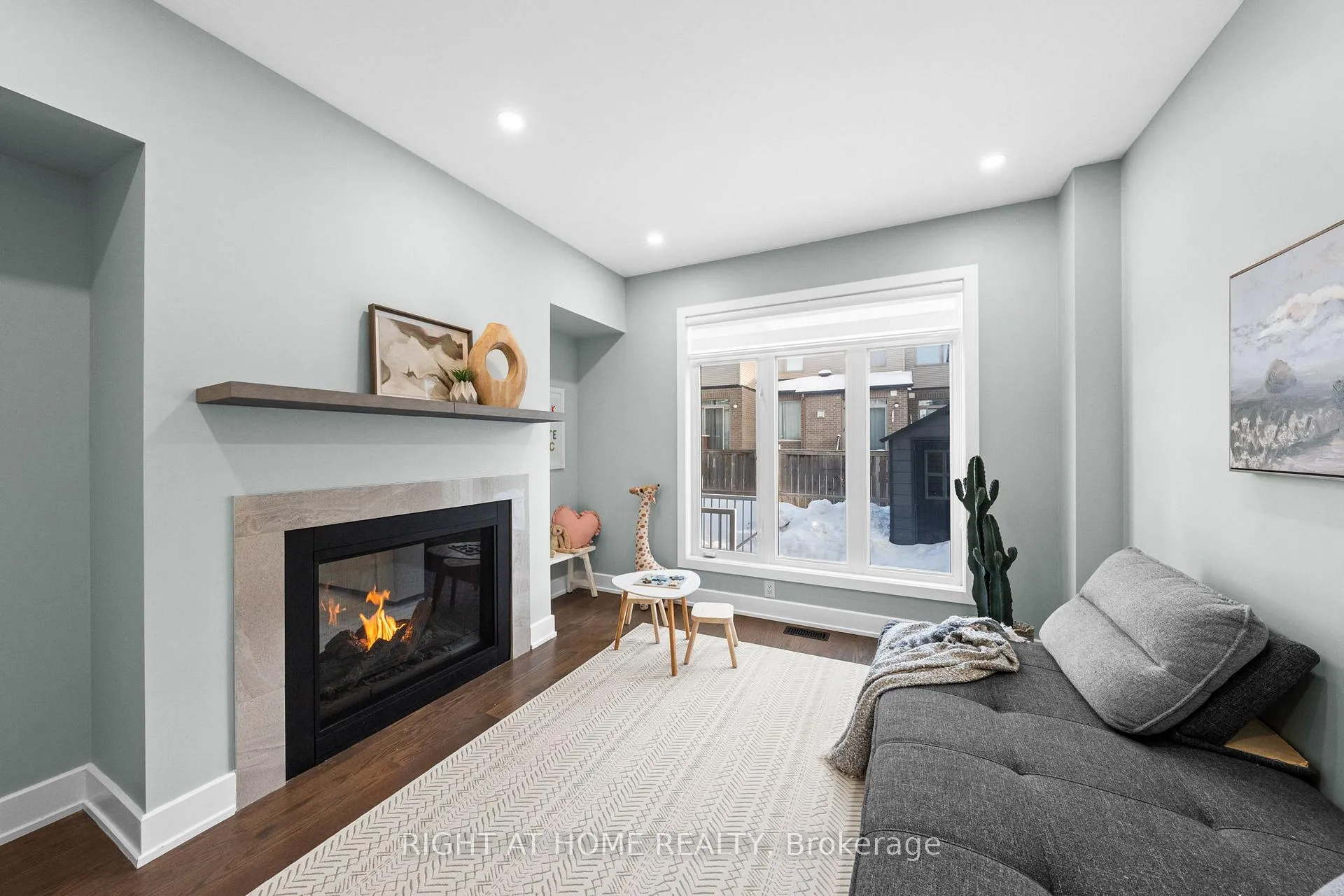 Photo 18 of 424 Golden Springs Drive, Ottawa, Riverside South/Gloucester Glen — HOMEH