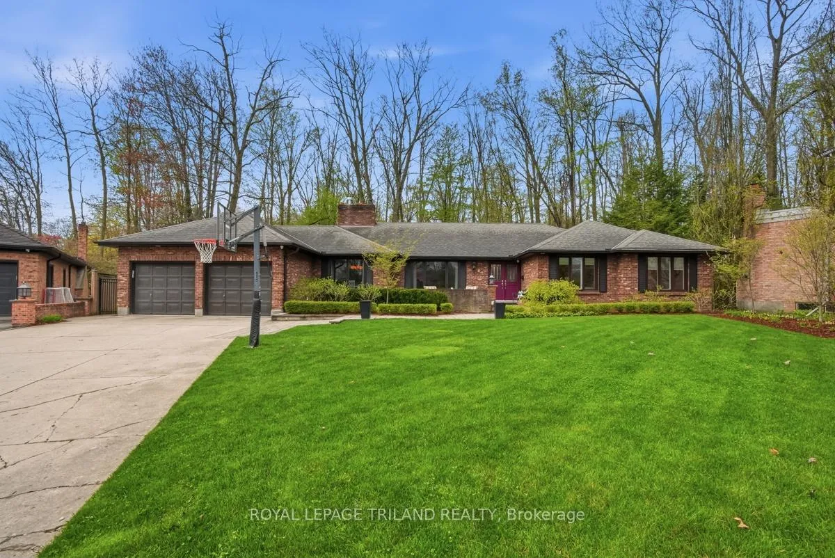 Photo 1 of 42 Mapleton Place, London, South B — HOMEH