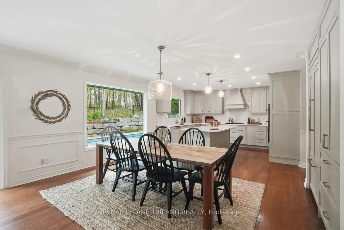 Photo 7 of 42 Mapleton Place, London, South B — HOMEH