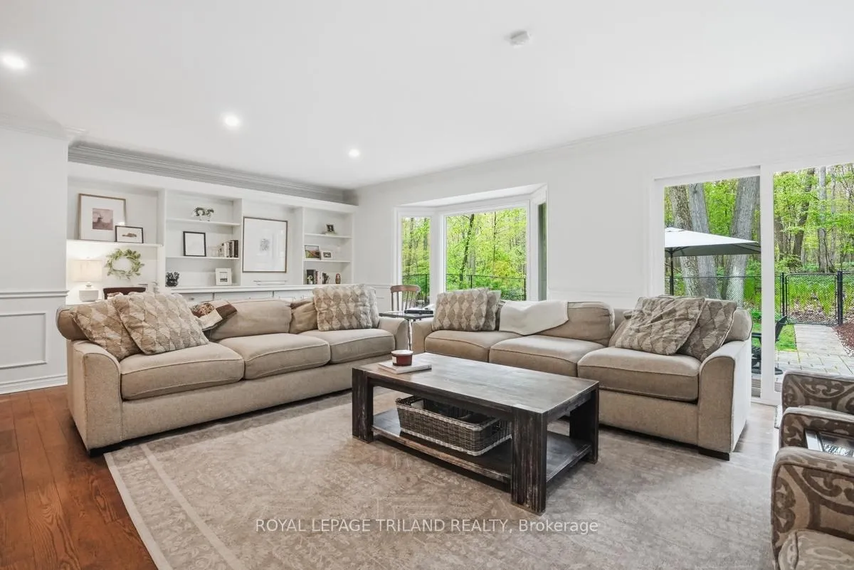 Photo 13 of 42 Mapleton Place, London, South B — HOMEH