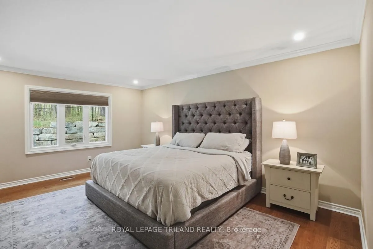 Photo 15 of 42 Mapleton Place, London, South B — HOMEH