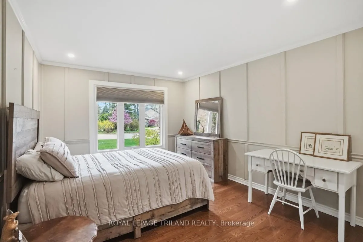 Photo 18 of 42 Mapleton Place, London, South B — HOMEH