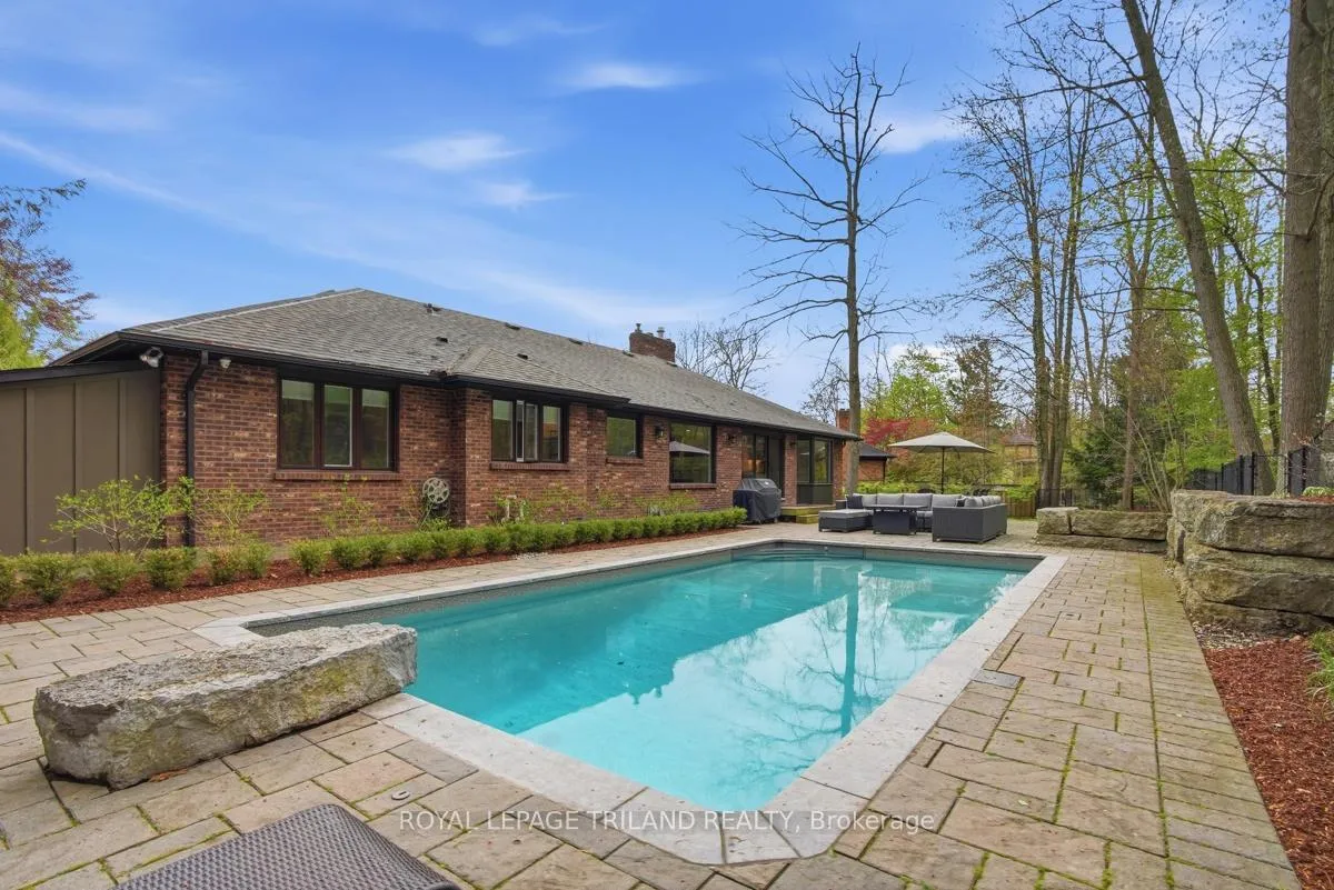 Photo 42 of 42 Mapleton Place, London, South B — HOMEH