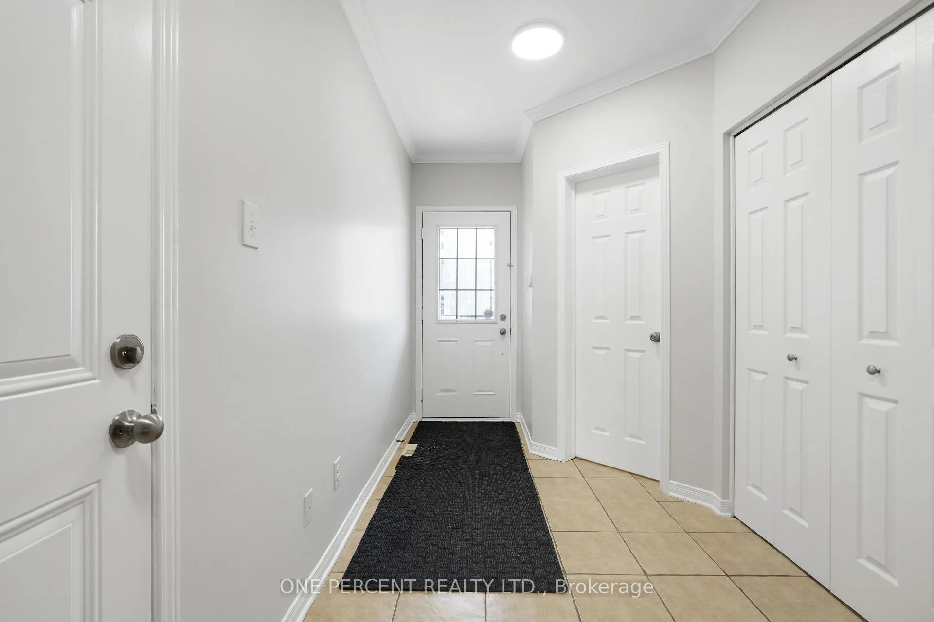 Photo 5 of 209 Rolling Meadow Crescent, Ottawa, Mer Bleue/Bradley Estates/Anderson Park — HOMEH