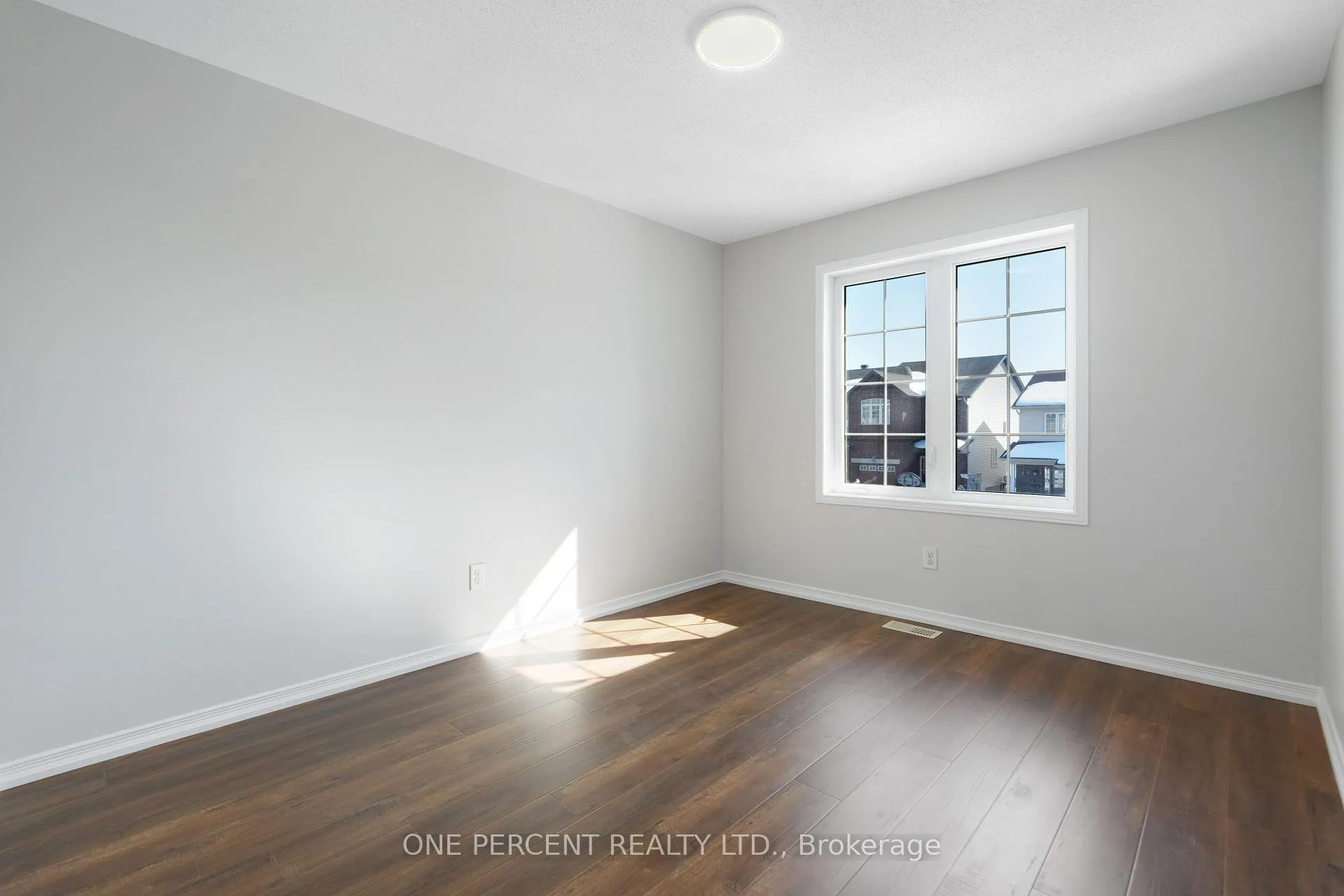Photo 27 of 209 Rolling Meadow Crescent, Ottawa, Mer Bleue/Bradley Estates/Anderson Park — HOMEH