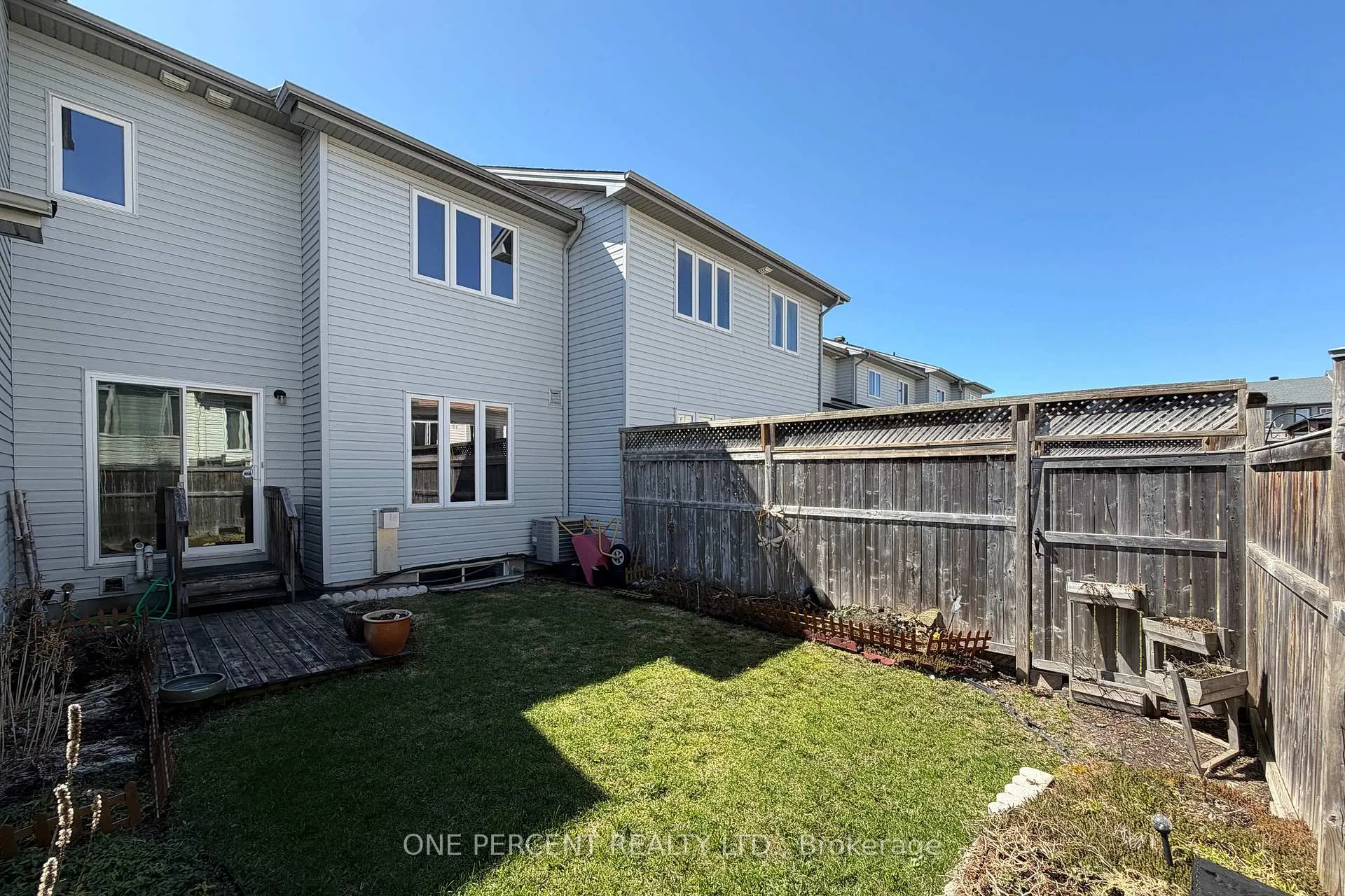 Photo 34 of 209 Rolling Meadow Crescent, Ottawa, Mer Bleue/Bradley Estates/Anderson Park — HOMEH
