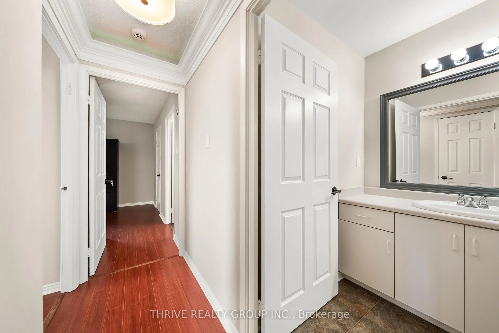 Photo 17 of Unit 802, 500 Talbot Street, London, East F — HOMEH