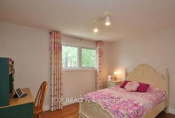 Photo 19 of 1326 Fontenay Crescent, Ottawa, South Keys — HOMEH