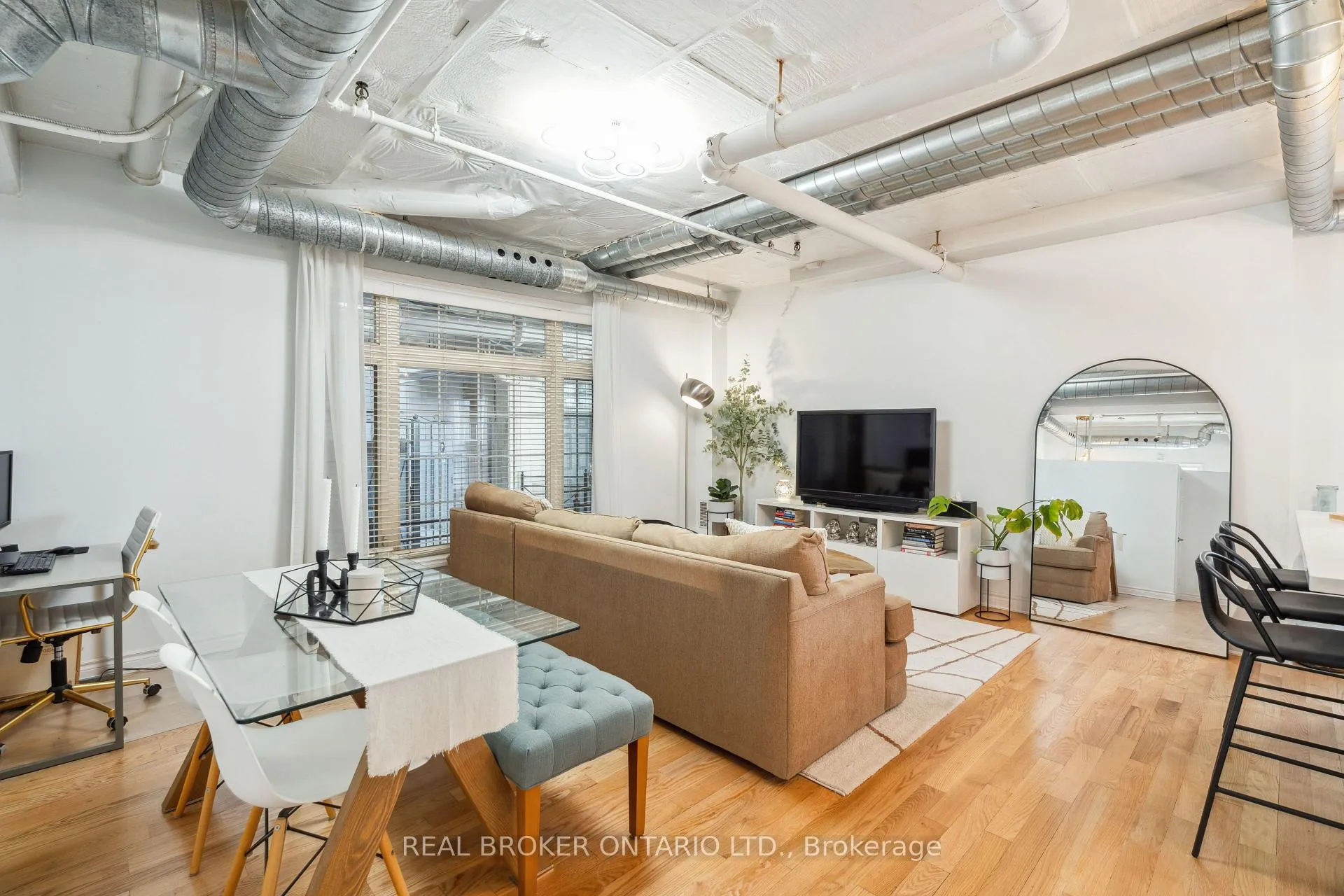 Photo 8 of Unit 146, 78 St Patrick Street, Toronto, Kensington-Chinatown — HOMEH