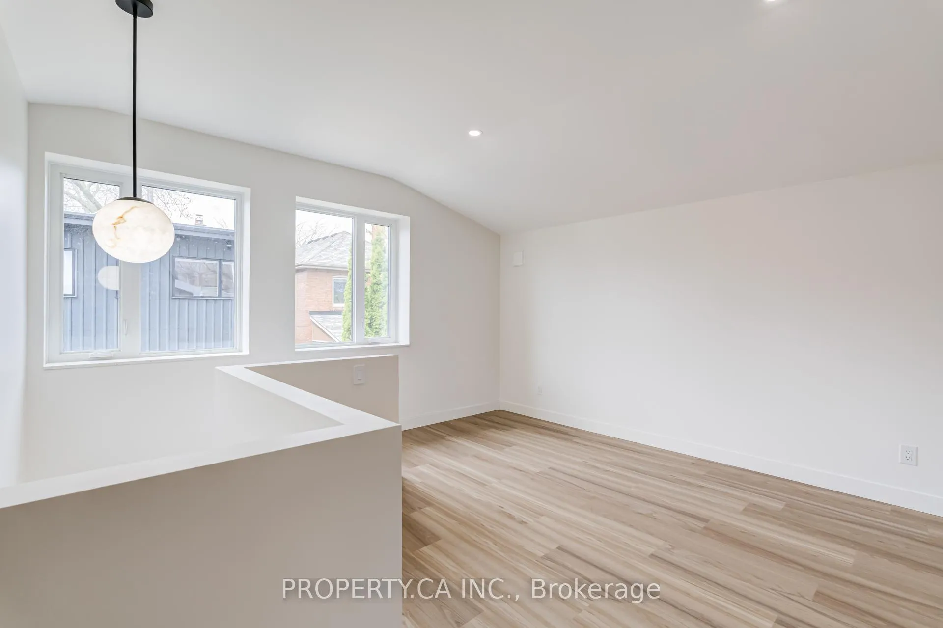 Photo 28 of Unit Garden Suite, 1063 Logan Avenue, Toronto, Playter Estates-Danforth — HOMEH