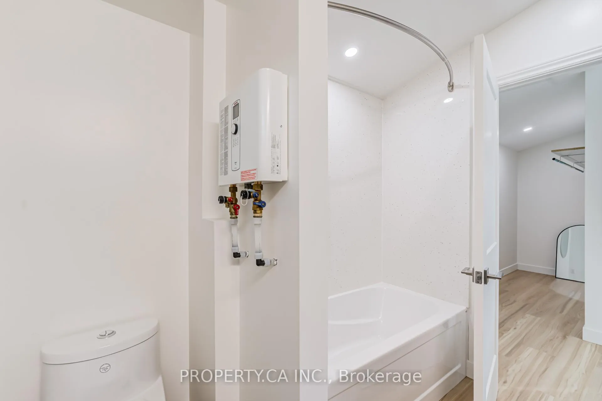 Photo 38 of Unit Garden Suite, 1063 Logan Avenue, Toronto, Playter Estates-Danforth — HOMEH