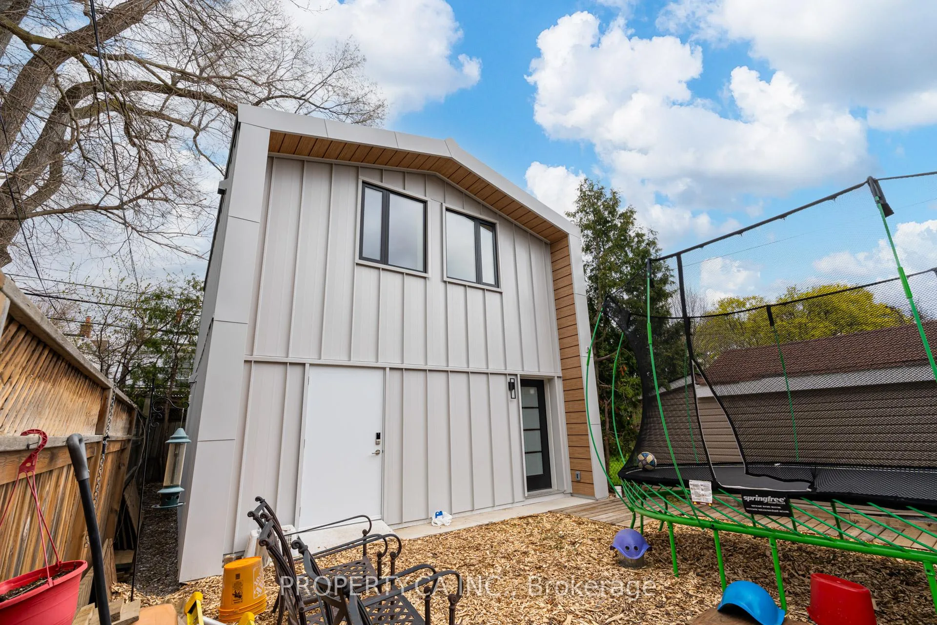 Photo 45 of Unit Garden Suite, 1063 Logan Avenue, Toronto, Playter Estates-Danforth — HOMEH