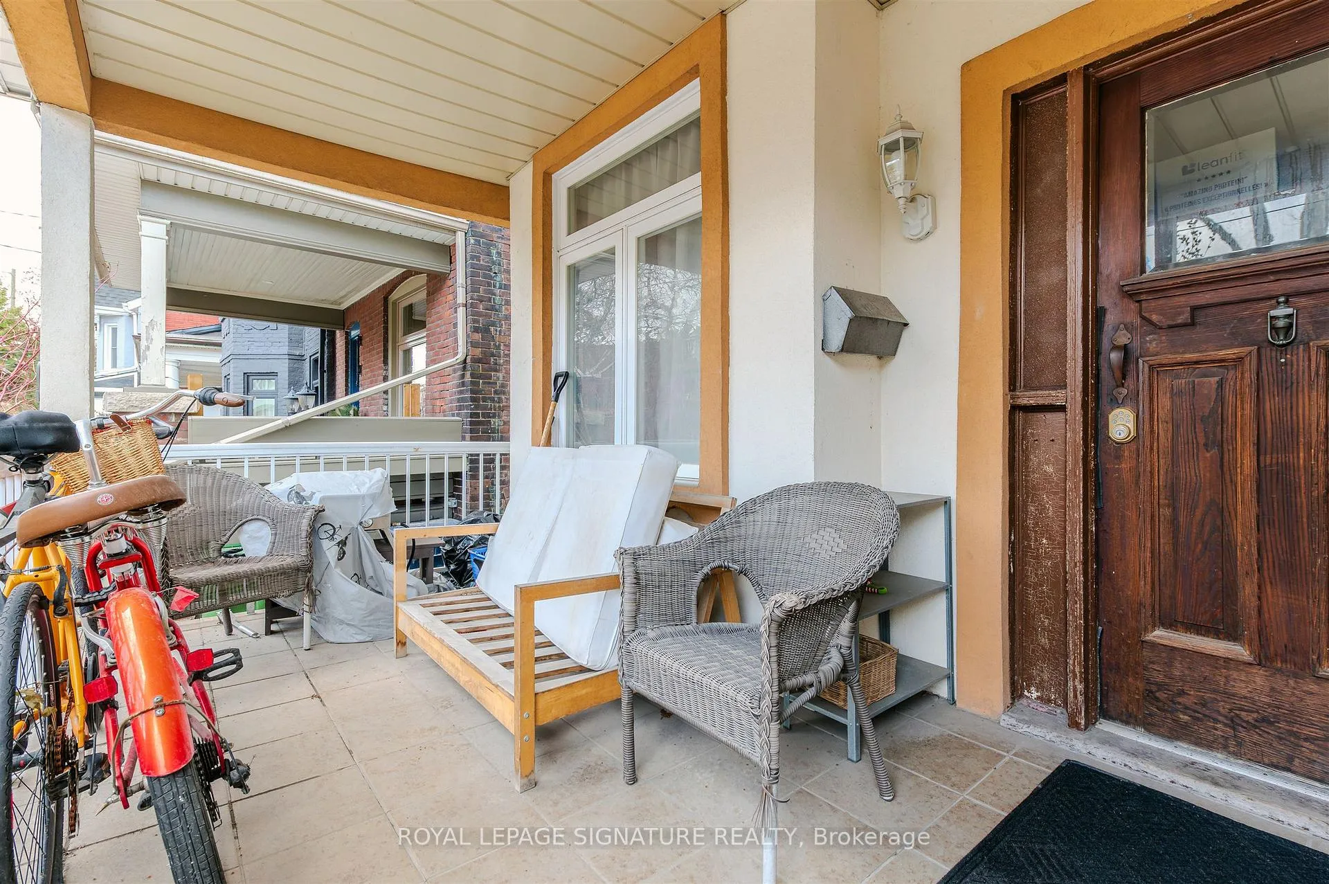 Photo 3 of 42 Sorauren Avenue, Toronto, Roncesvalles — HOMEH
