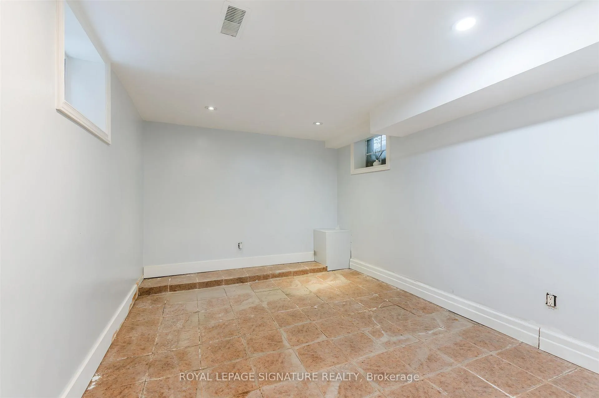 Photo 28 of 42 Sorauren Avenue, Toronto, Roncesvalles — HOMEH