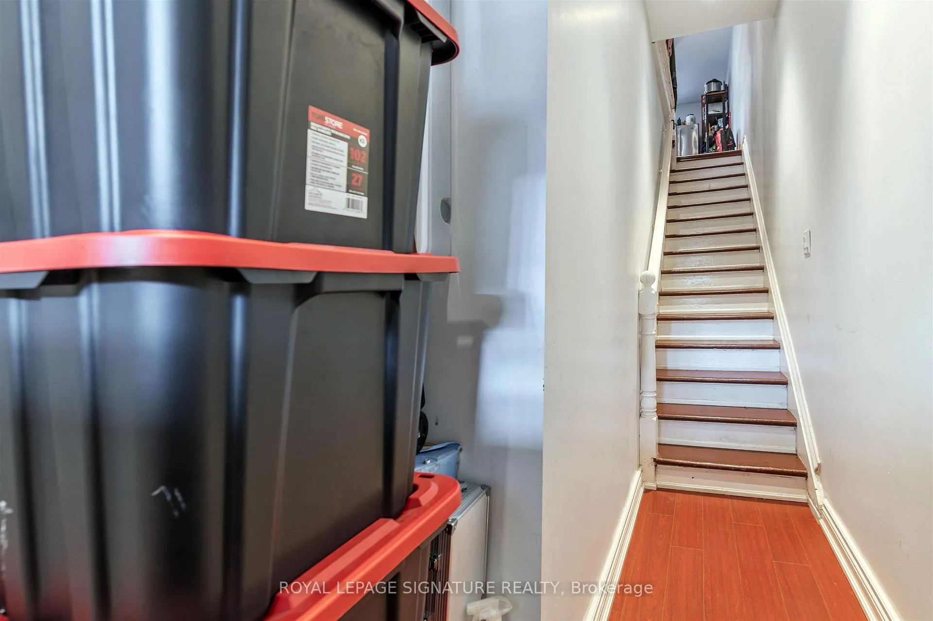 Photo 31 of 42 Sorauren Avenue, Toronto, Roncesvalles — HOMEH