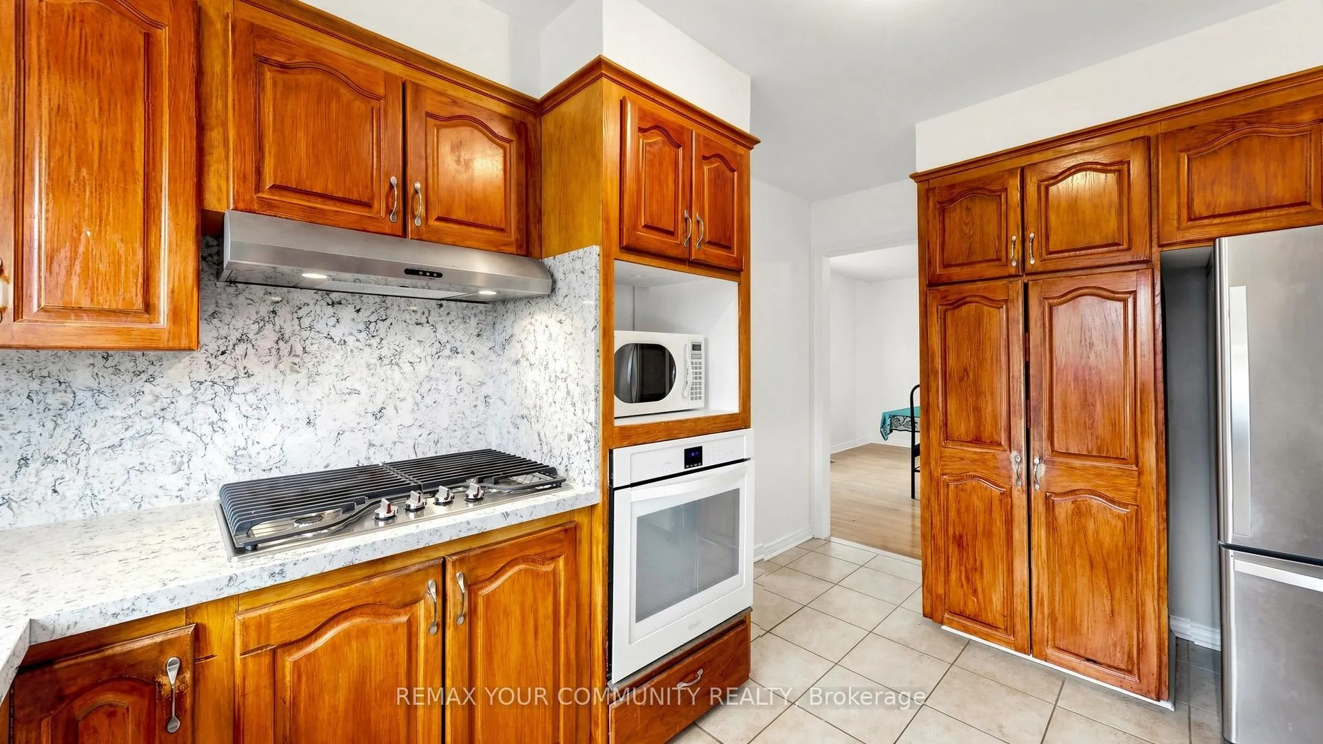 Photo 9 of 50 Riverglen Drive, Georgina, Keswick South — HOMEH