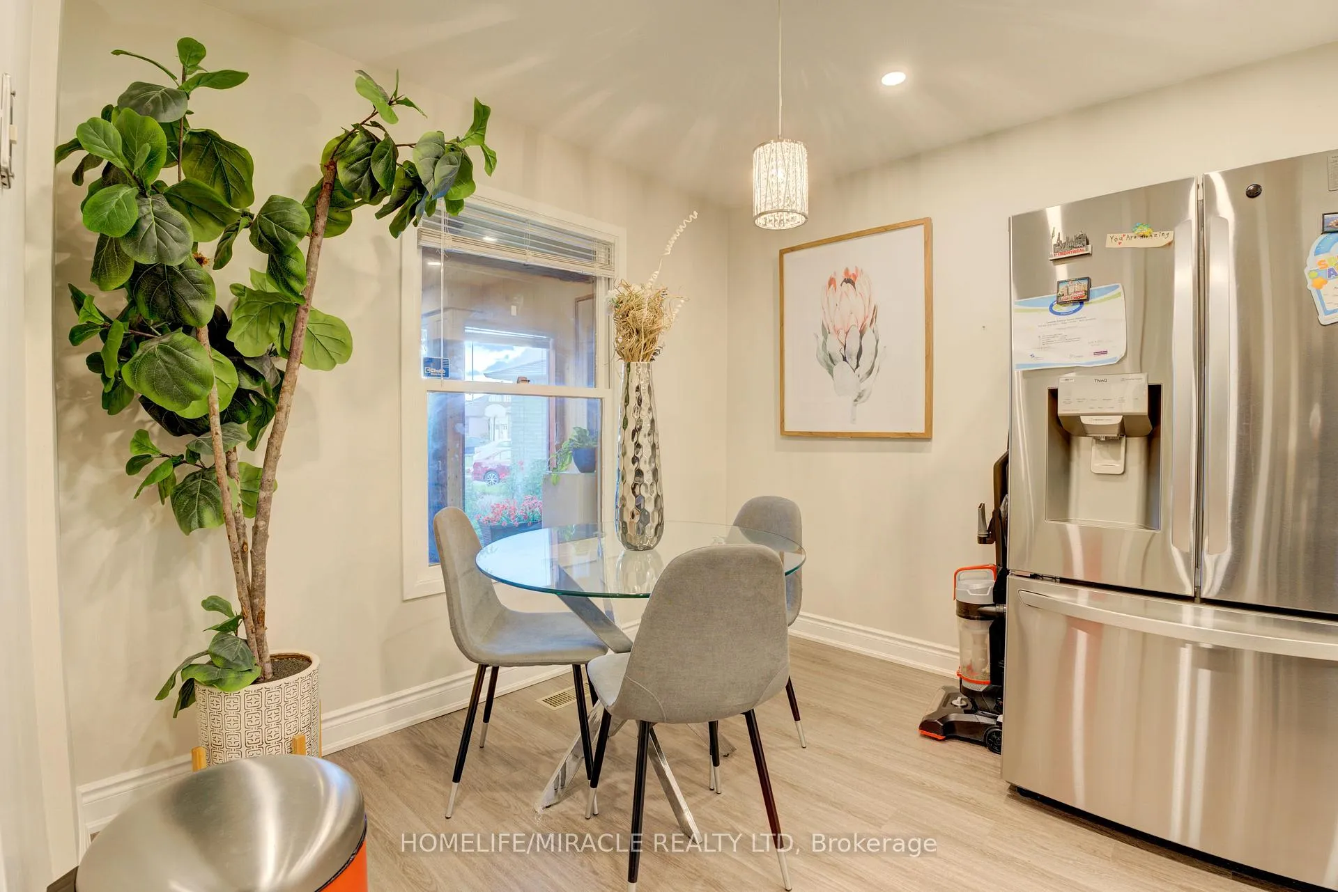 Photo 11 of 22 Kesteven Crescent, Brampton, Fletcher's Creek South — HOMEH