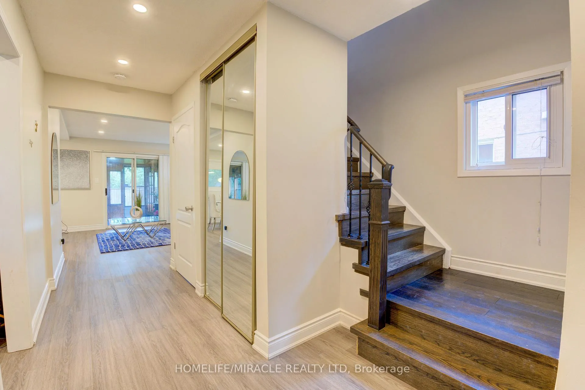 Photo 13 of 22 Kesteven Crescent, Brampton, Fletcher's Creek South — HOMEH