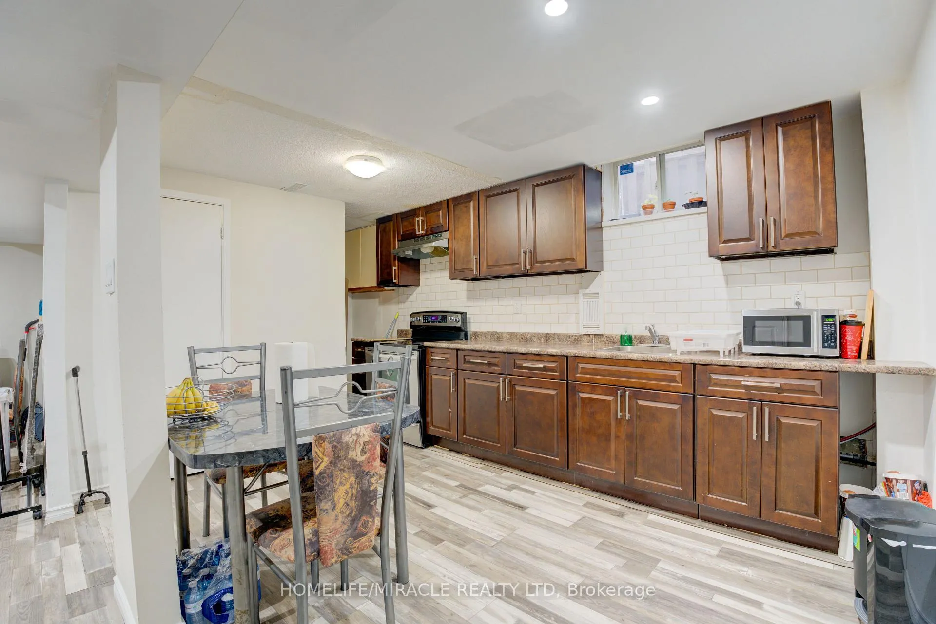 Photo 23 of 22 Kesteven Crescent, Brampton, Fletcher's Creek South — HOMEH
