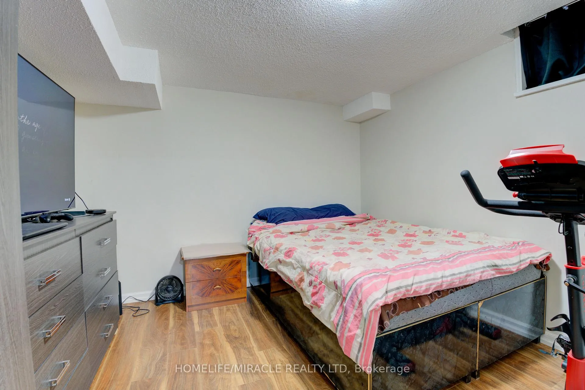 Photo 24 of 22 Kesteven Crescent, Brampton, Fletcher's Creek South — HOMEH