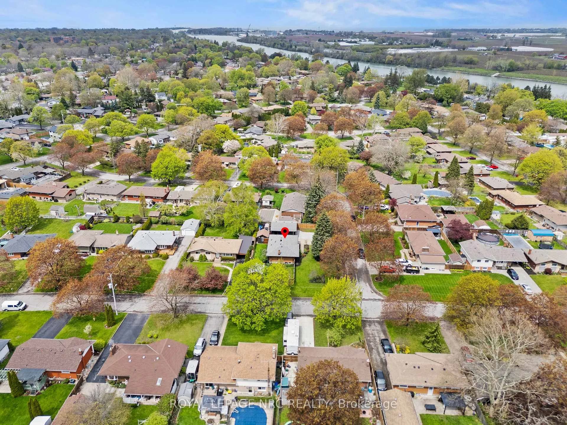 Photo 39 of 18 Island Road, St. Catharines, Carlton/Bunting — HOMEH
